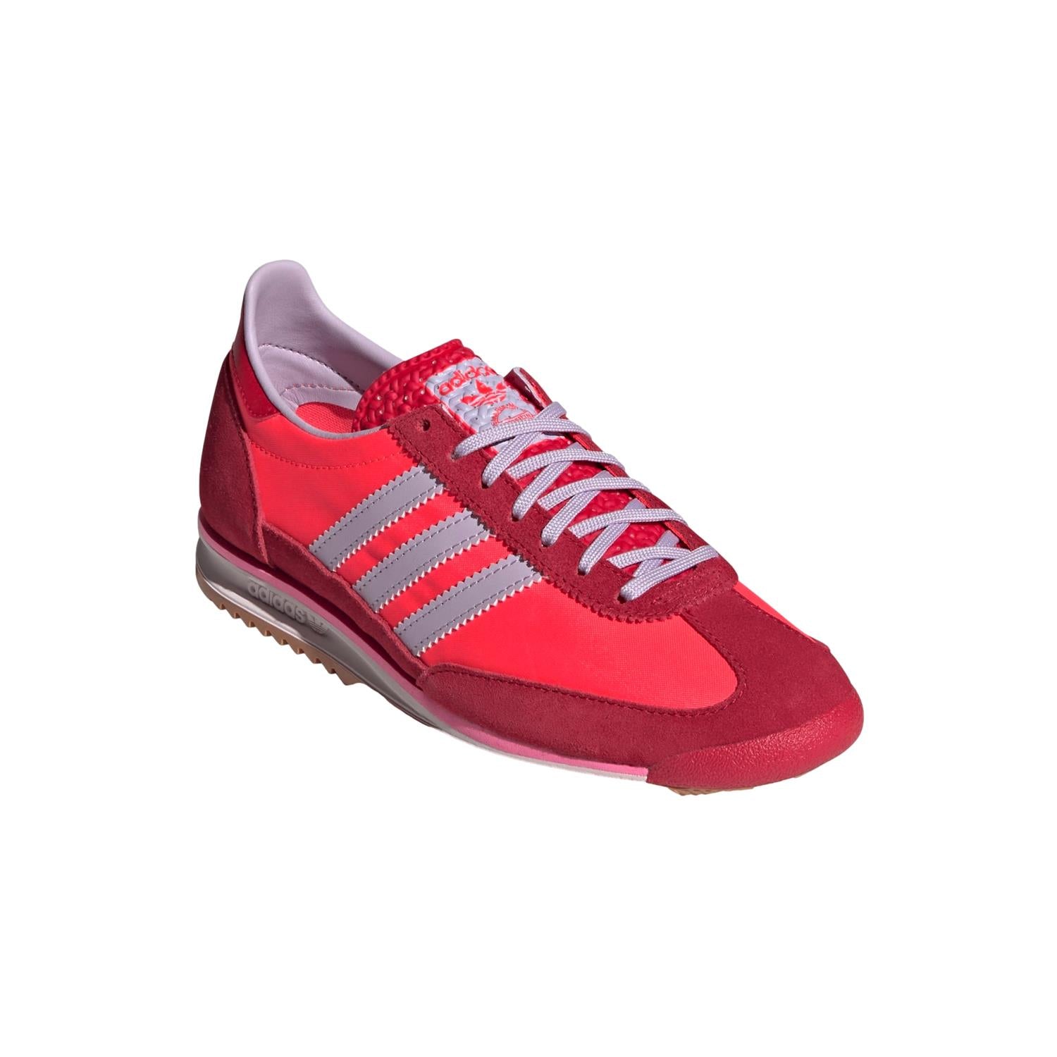 Røde Adidas SL 72 OG joggesko med hvite detaljer og klassisk design, vist fra siden.