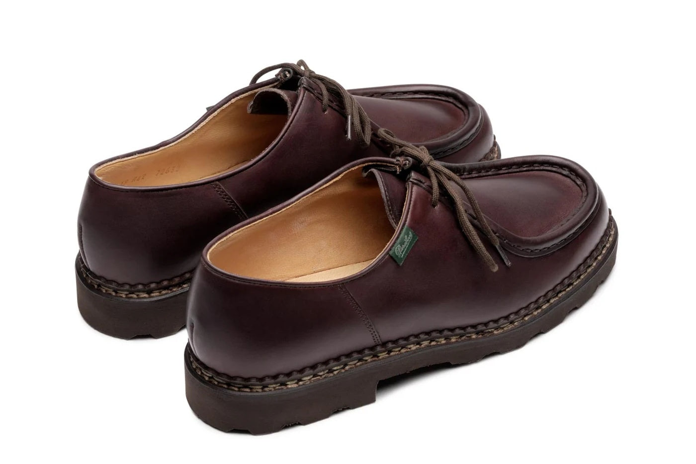 Paraboot Michael mørkebrun skinnsko med klassisk design og loddne såler, perfekt for formelle anledninger.