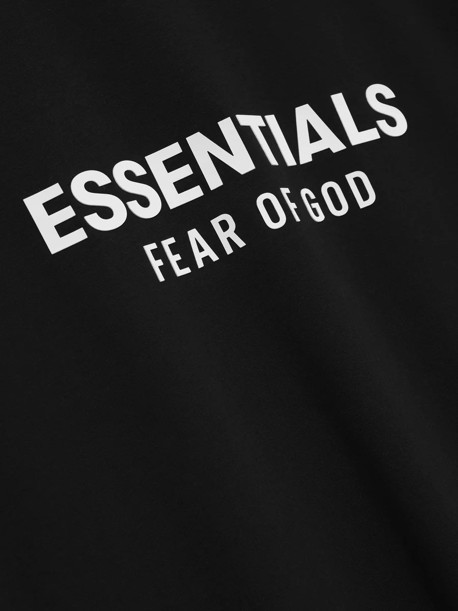 Fear of God Essentials Classic Long Sleeve Tee Longsleeve Sort - modostore.no