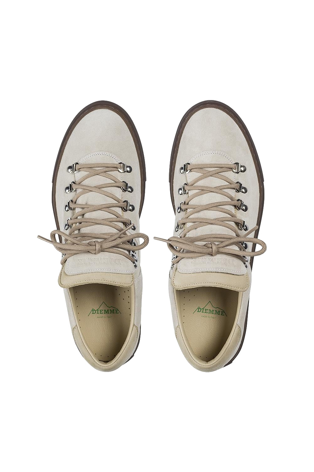 Diemme Marostica Low Almond Granita Sko i semsket skinn i off-white farge, lav cut, casual stil, vist med lukkede tå og hæl.