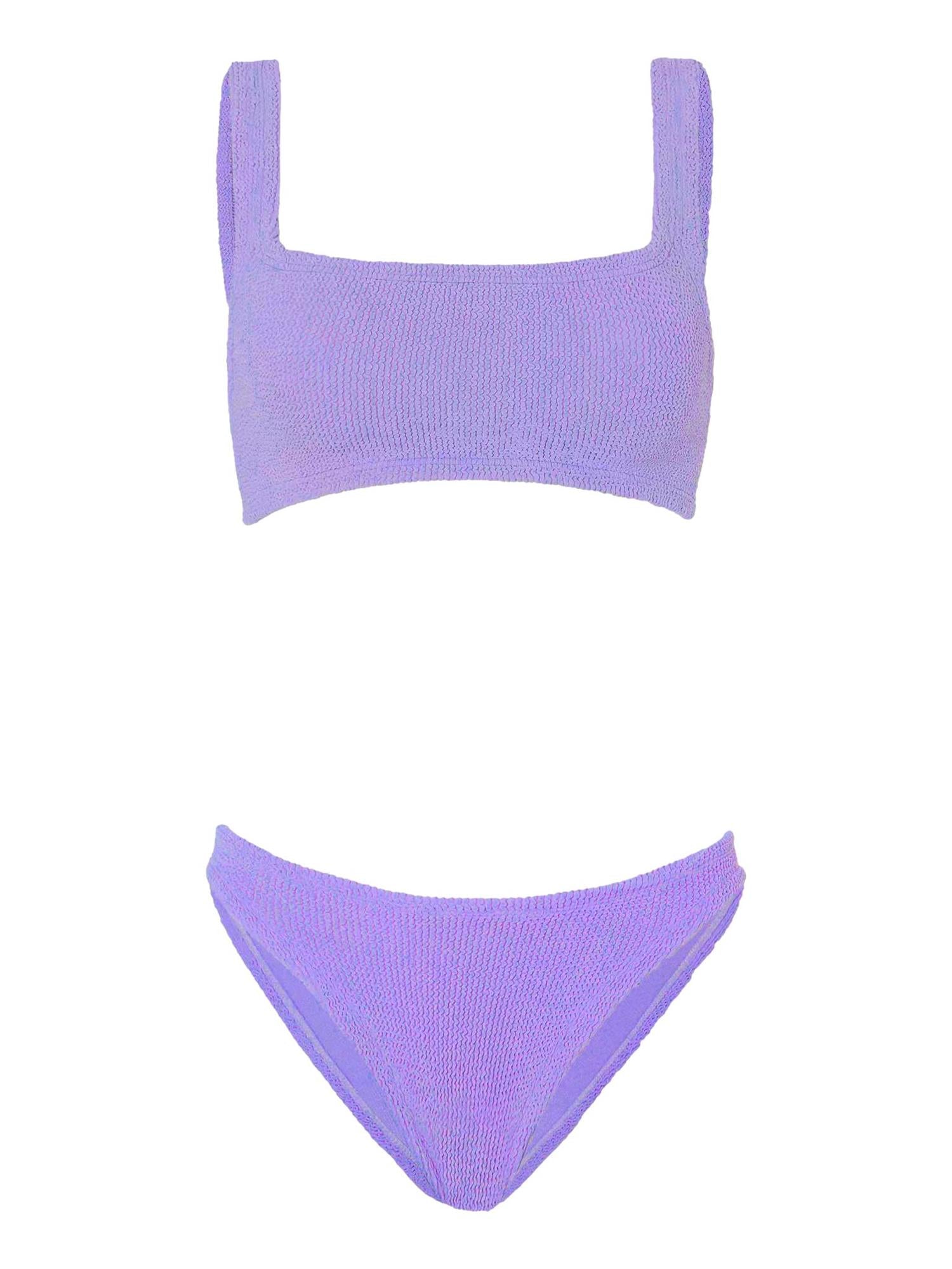 Hunza G Xandra bikini i lilla, myk og elastisk badedrakt i bikini-stil, vist på modell.