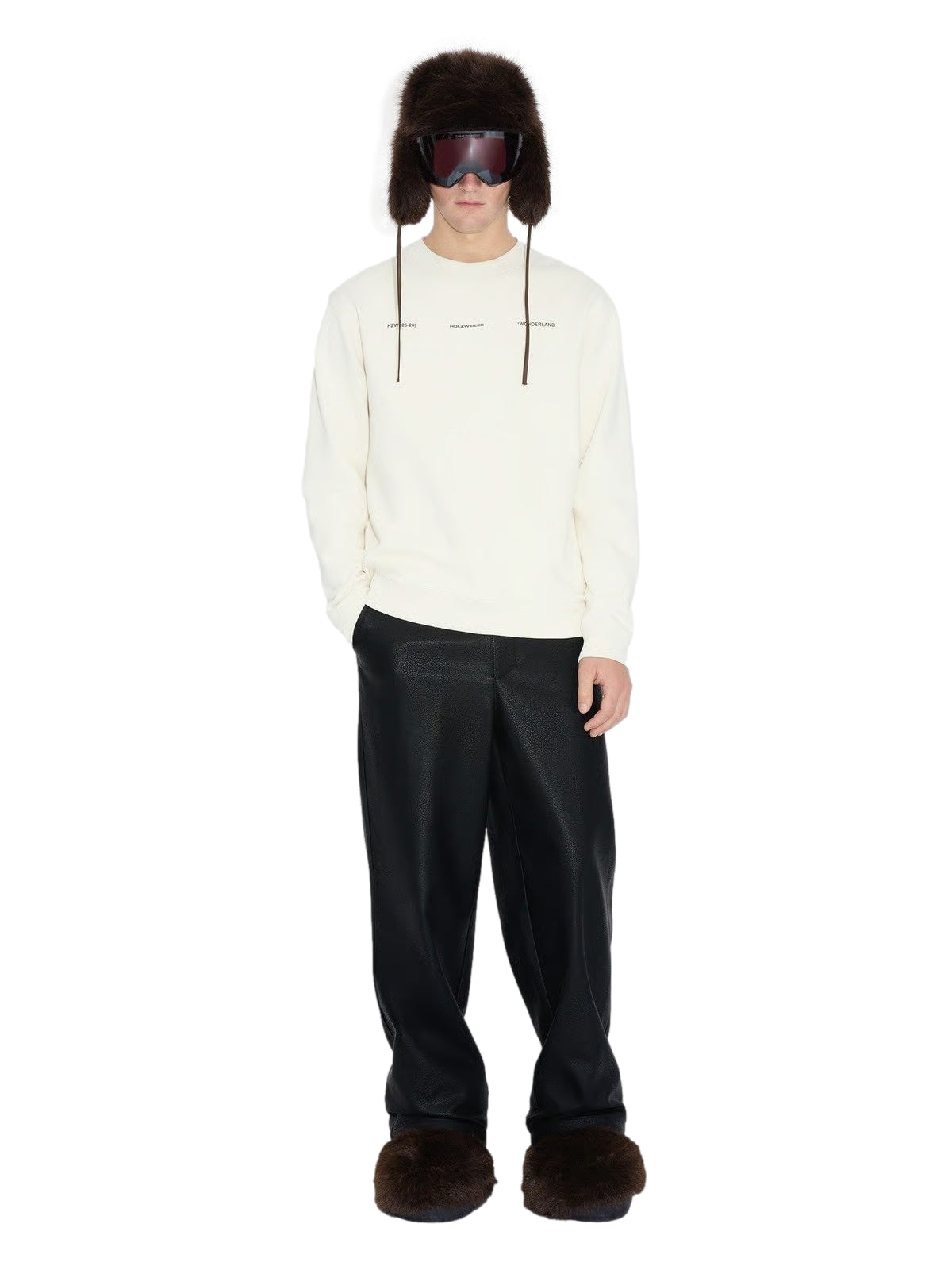 Holzweiler Duke National Crew Genser Hvit - modostore.no