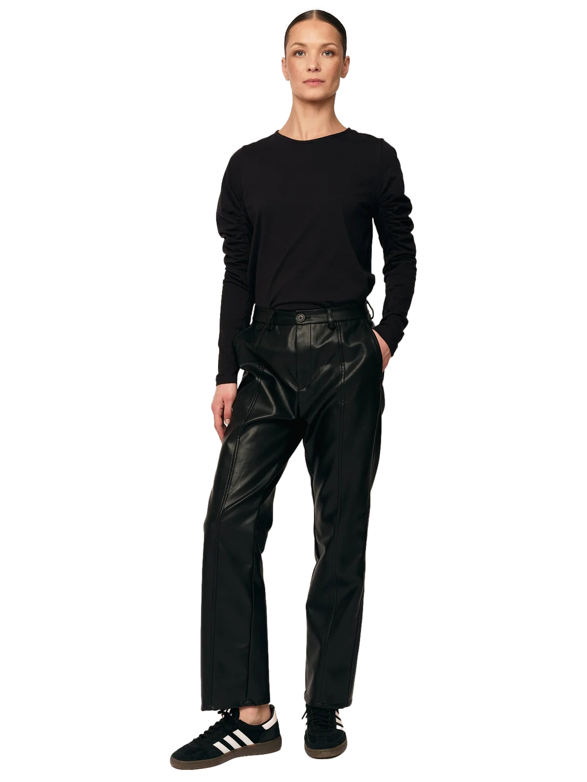Once Untold Elfreda Ruched Top Topp Sort - modostore.no
