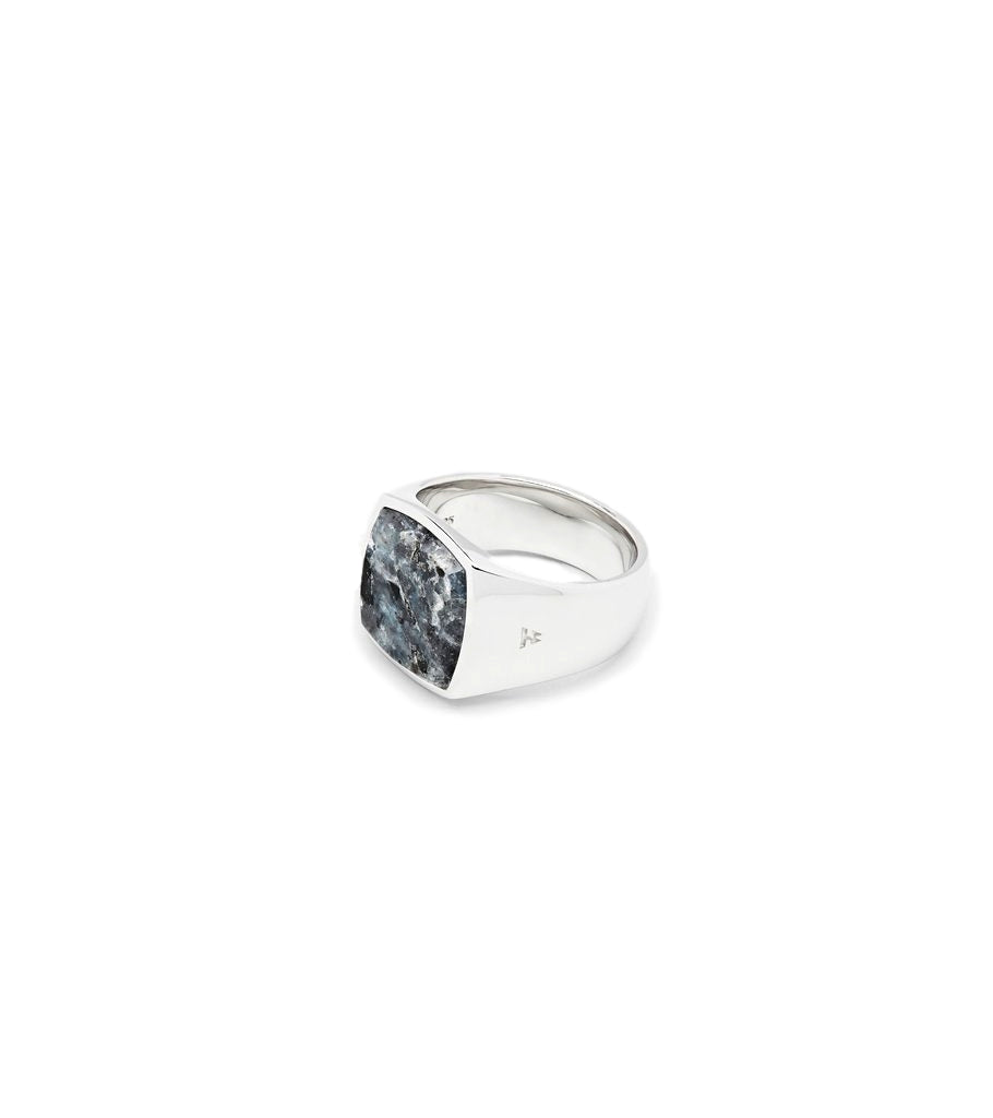 Tom Wood Cushion Larvikite Ring Sølv