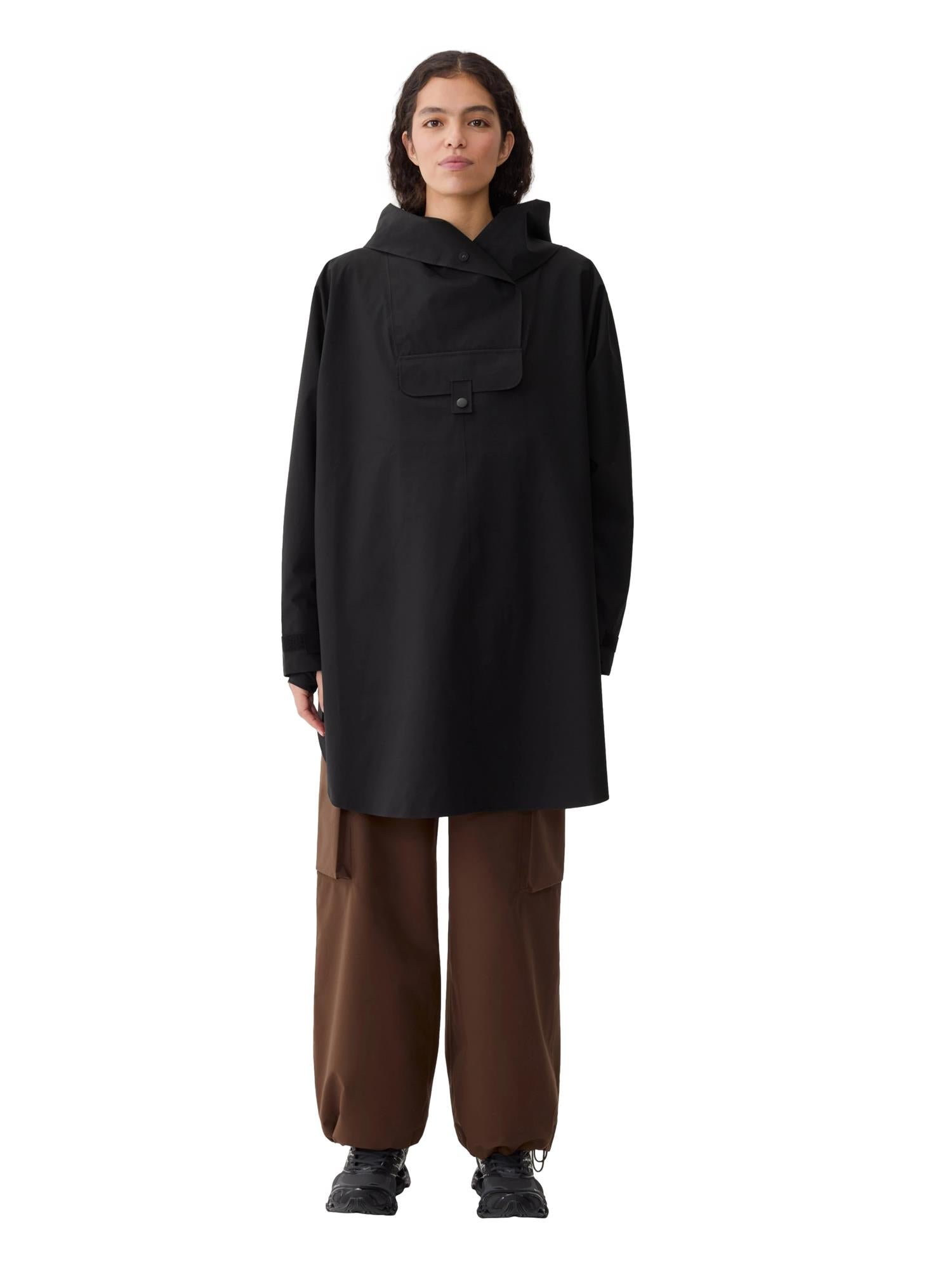 Blæst Bergen Poncho Black Jakke Sort