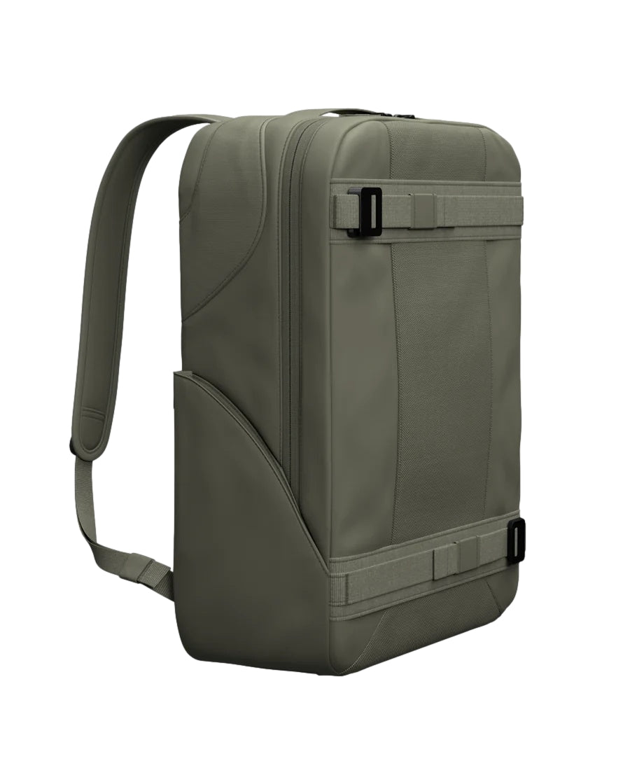 Douchebags Skateboarding Daypack 20 L Moss Green Sekk Grønn - modostore.no