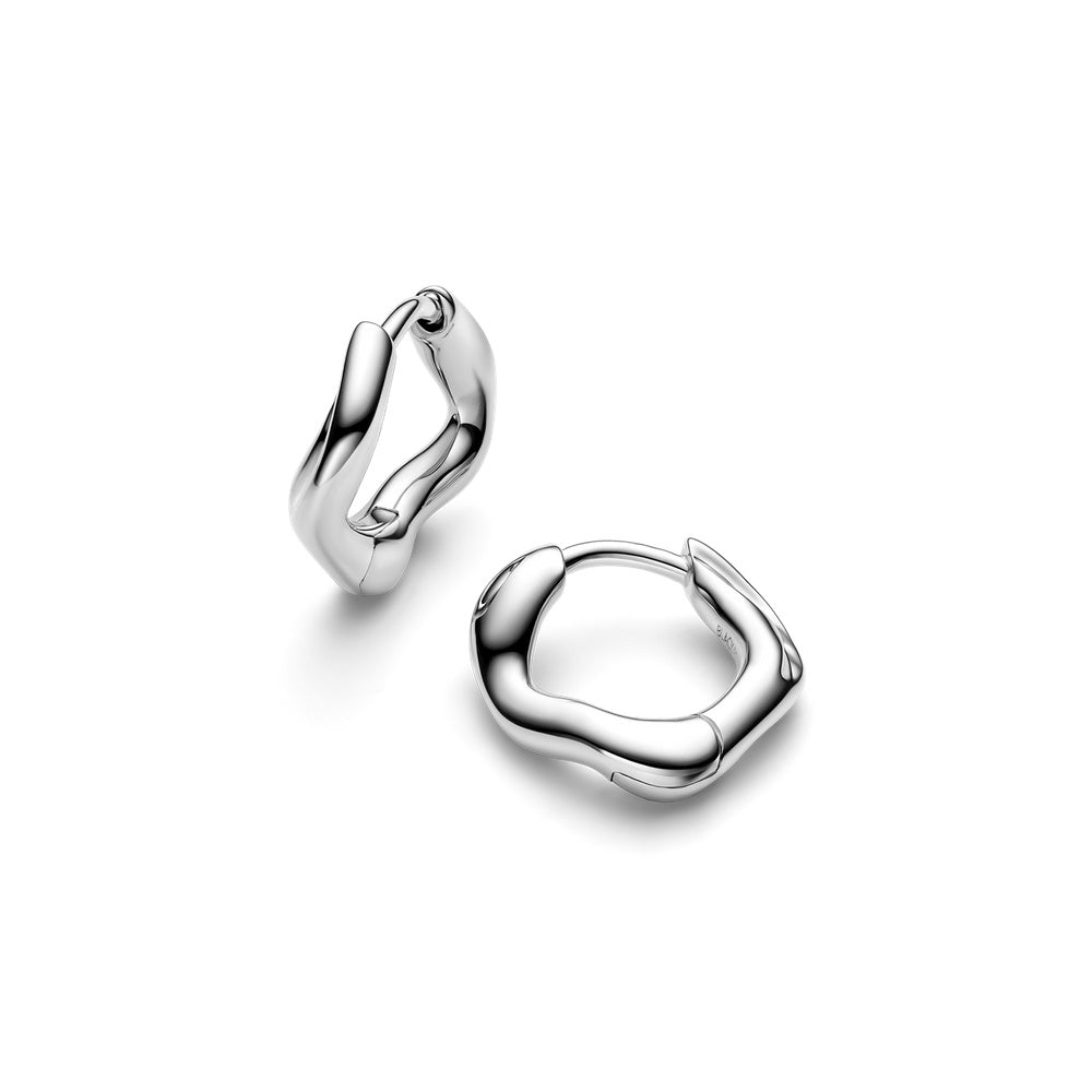 Maria Black Anil 8 Huggie Øredobber Sølv - modostore.no