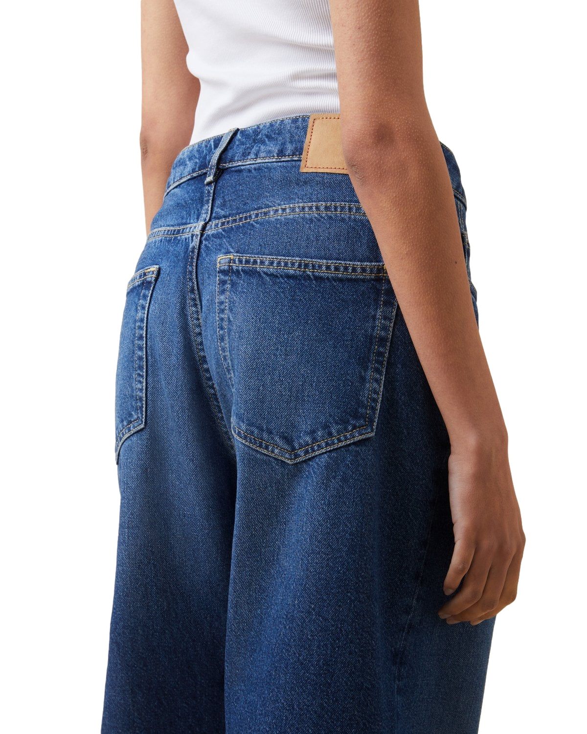 Blå Jeanerica Belem Vintage 62 jeans, vises med fokus på klassisk passform og denimmateriale.