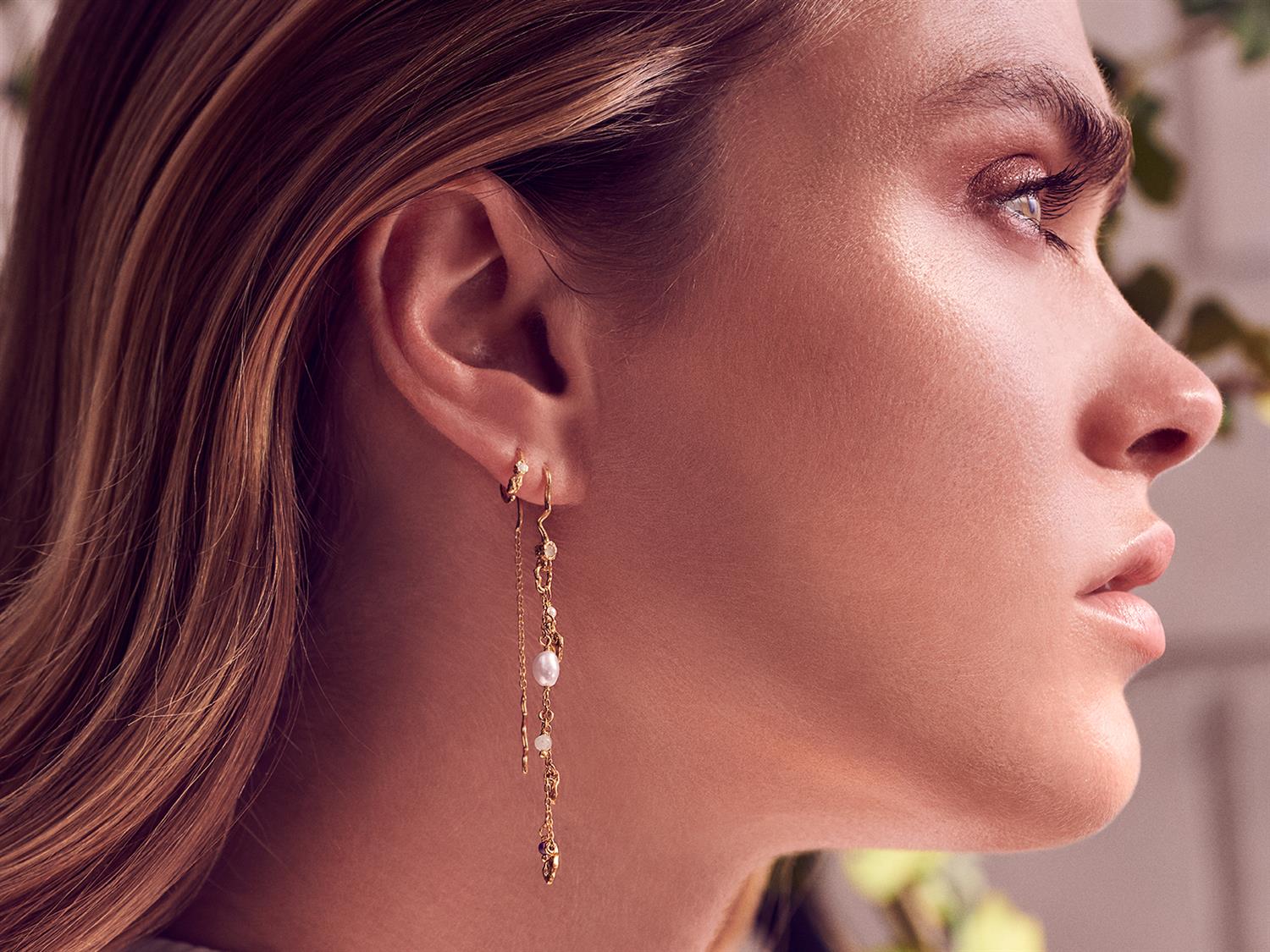 Maanesten Florus earring Øredobber Gull - modostore.no