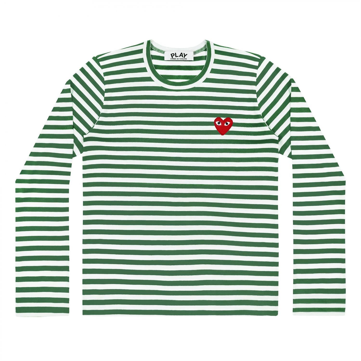 Grønn Comme des Garcons Play unisex genser med rødt emblem, langermet T-skjorte i mykt stoff.