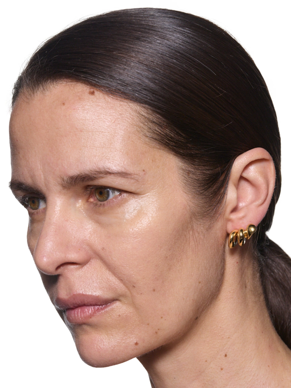 Maria Black Coil Crawler Earring Right Øredobber Gull - modostore.no