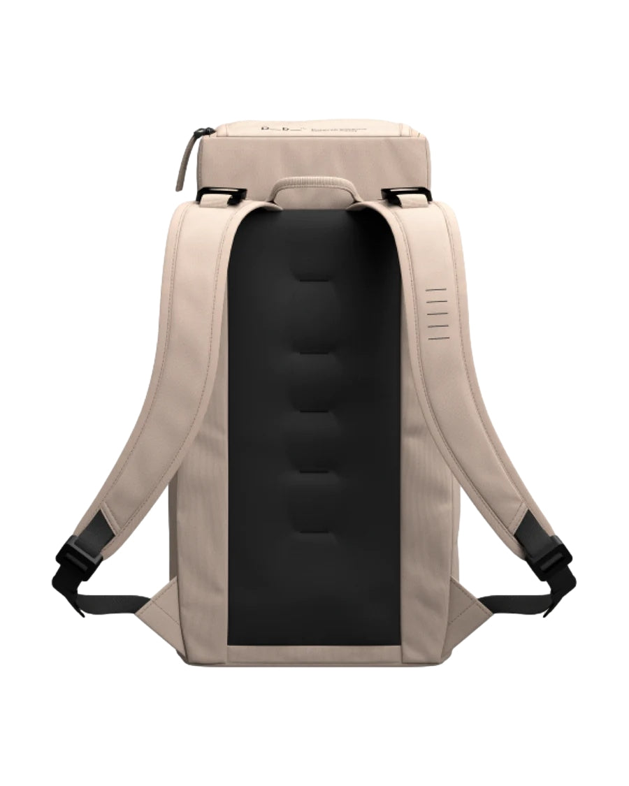 Db Hugger Backpack 20L Fogbow Beige Sekk Beige - modostore.no