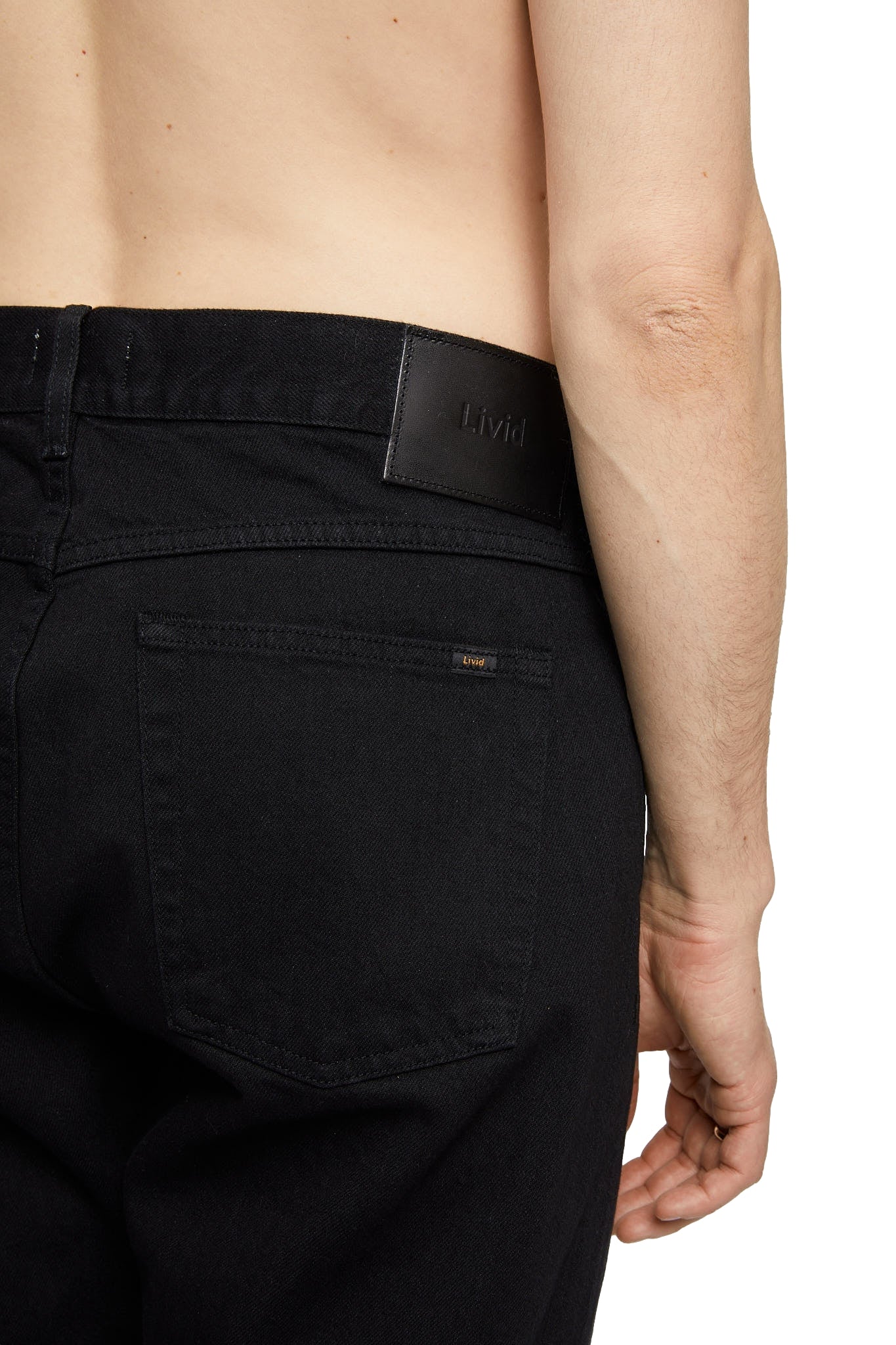 Livid Kai Japan Black Jeans Sort - modostore.no