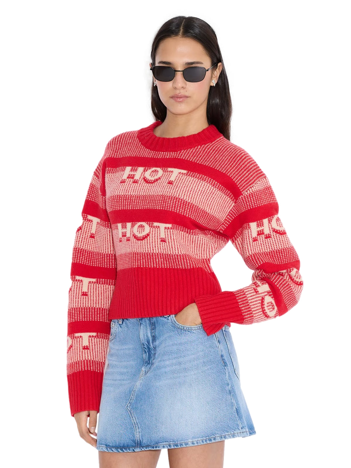 Holzweiler Hot Cropped Crew Genser Rødt Mønster - modostore.no
