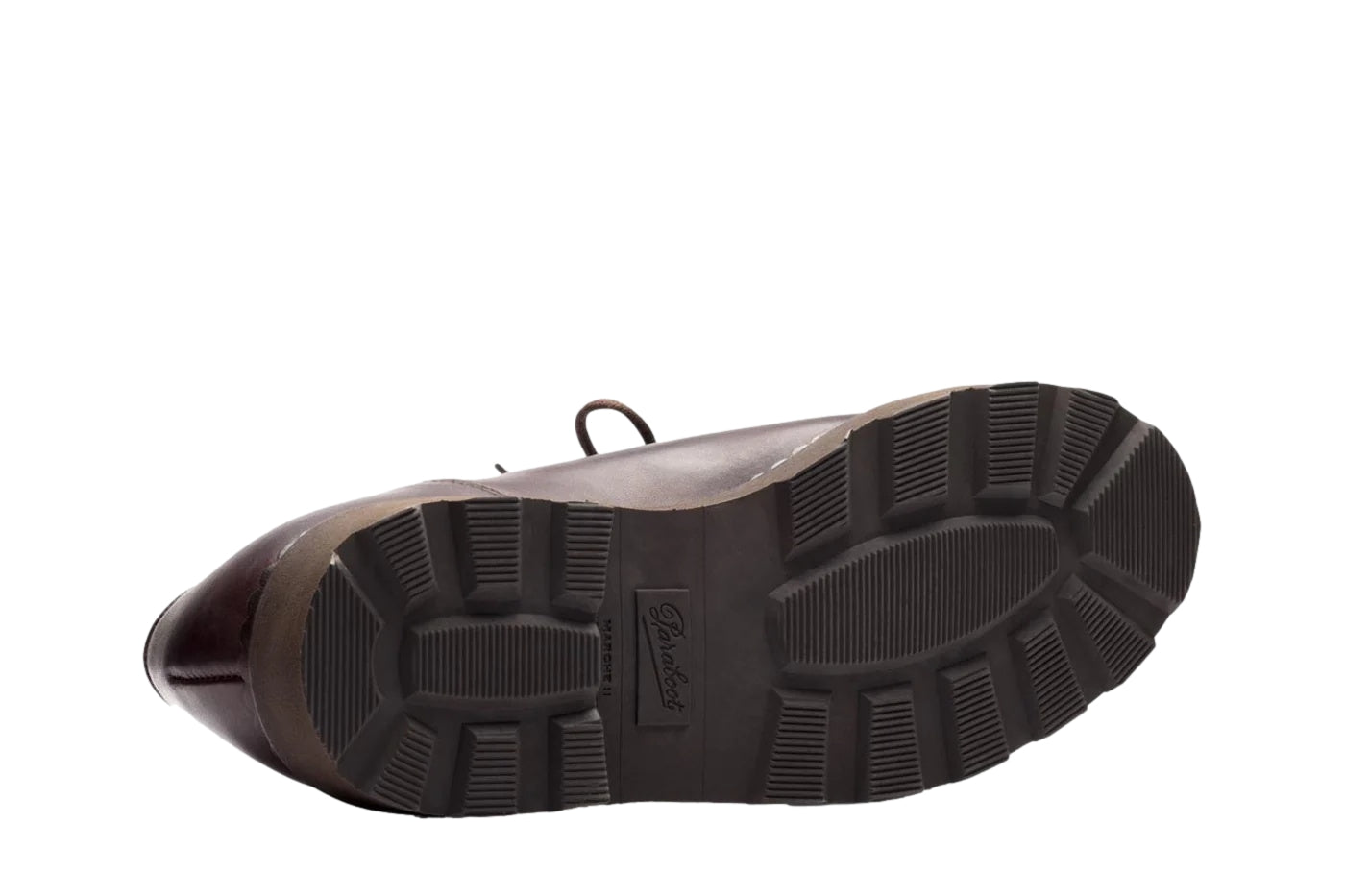 Mørkebrune Paraboot Michael skosko med lærreimer og klassisk design, vist på en modell mot nøytral bakgrunn.