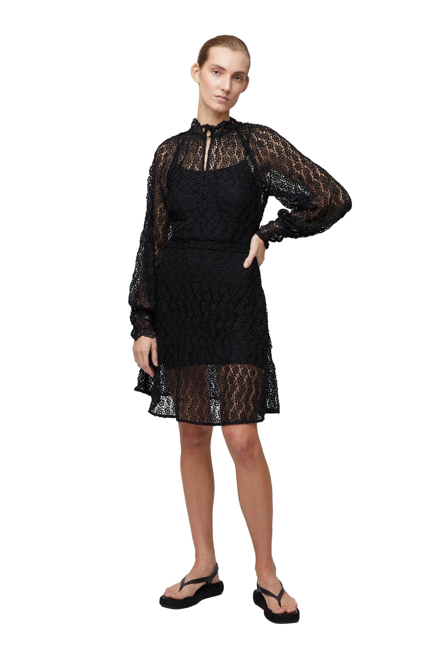 FWSS Dahlia Dress Kjole Sort - modostore.no