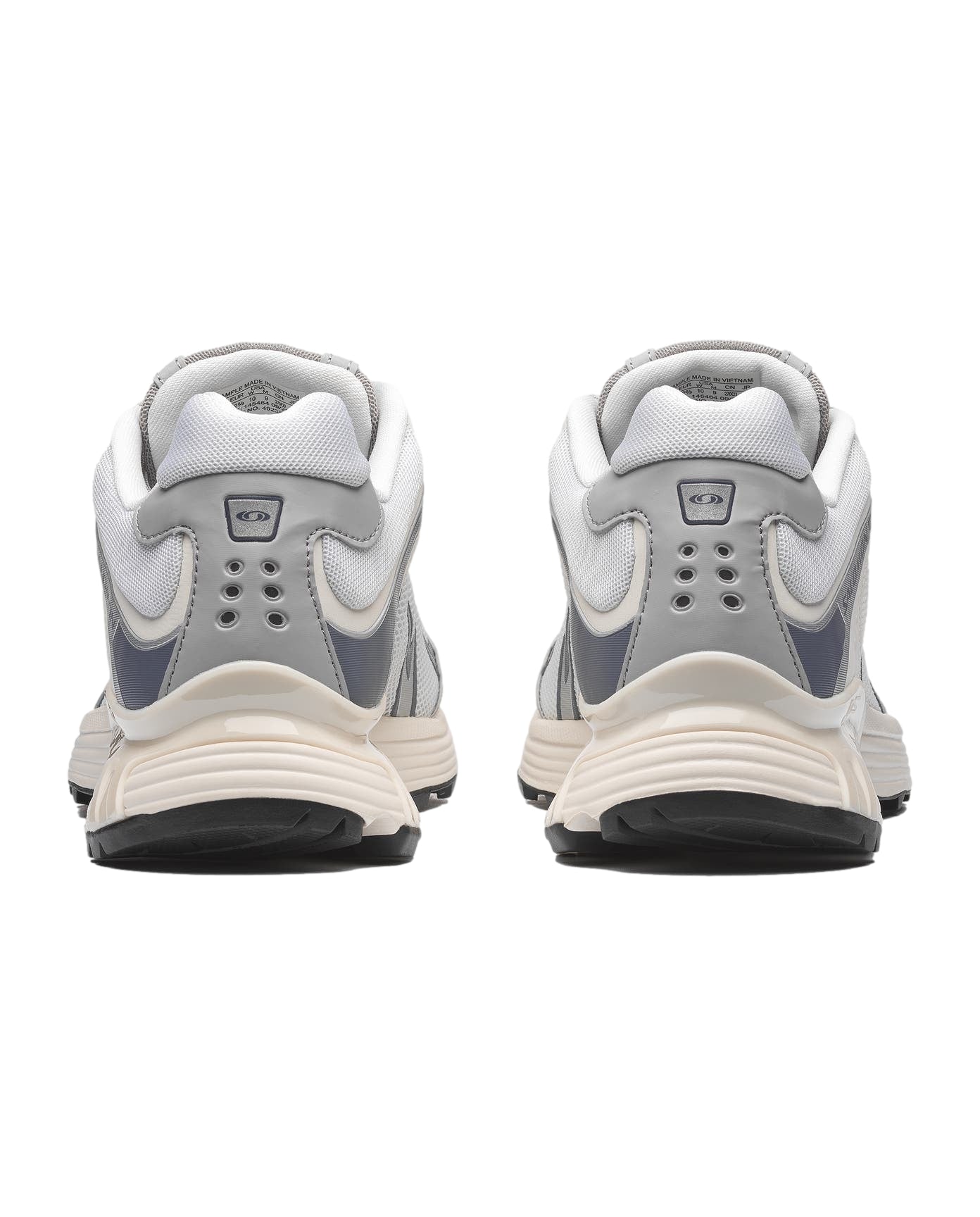 Salomon XT- Whisper sko i hvit, blå og beige med vanilje- og gråfarger, designet for utendørs bruk.