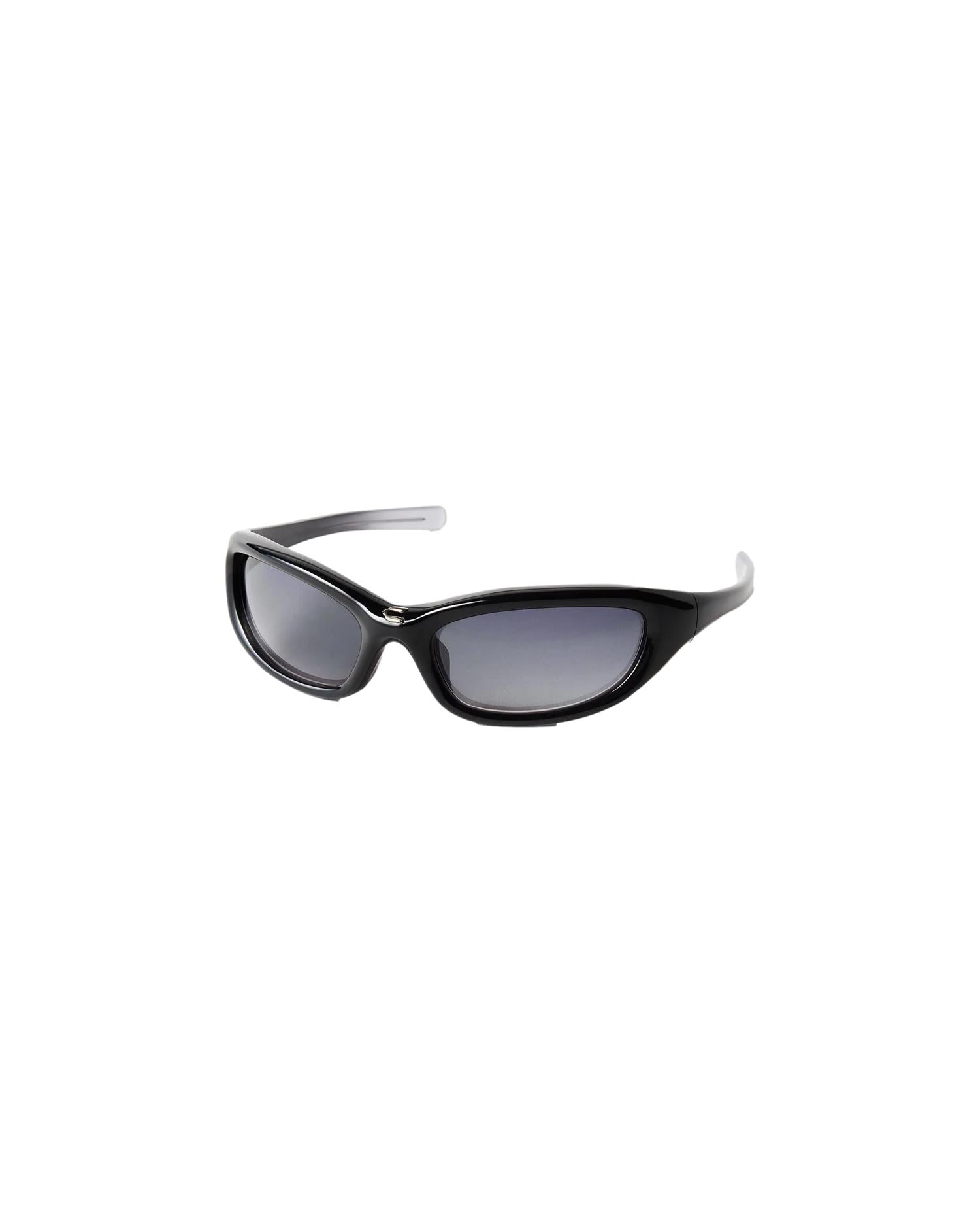 Chimi Eyewear Fog Grey Solbriller Sort - modostore.no