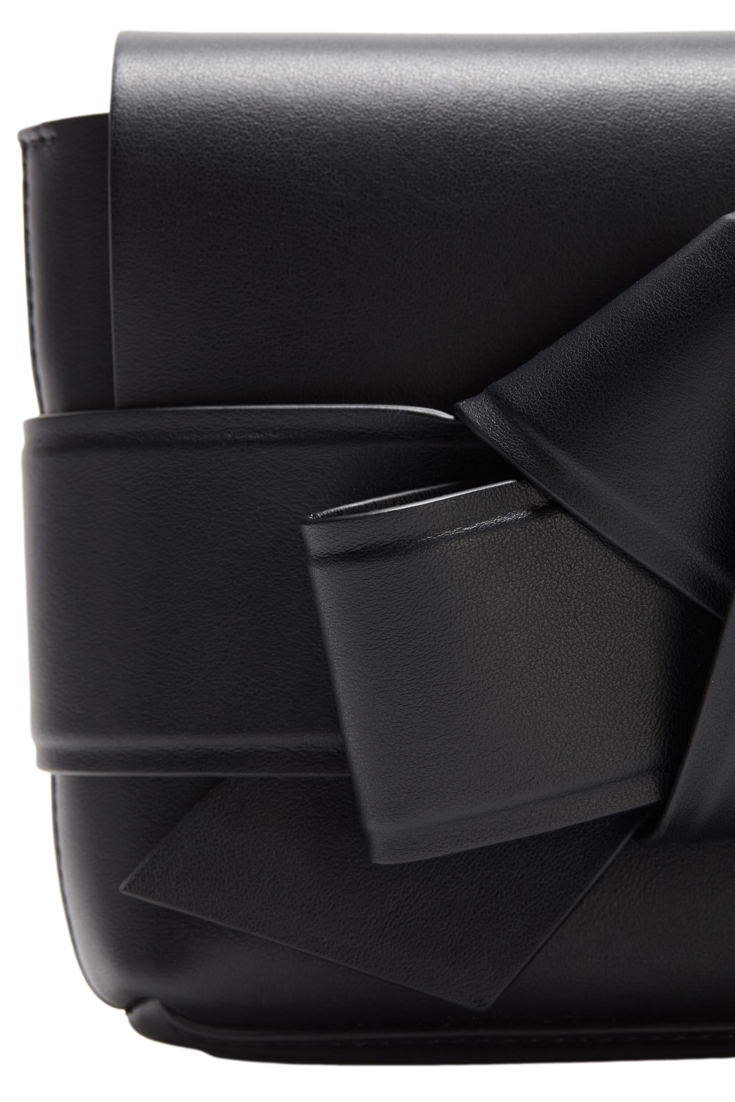 Acne Musubi mini crossbody bag Veske Sort - modostore.no