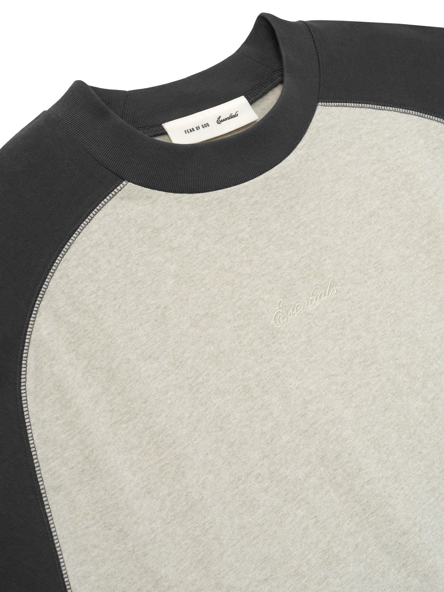 Fear of God Essentials Signature Baseball Tee T-shirt Mørkegrå - modostore.no