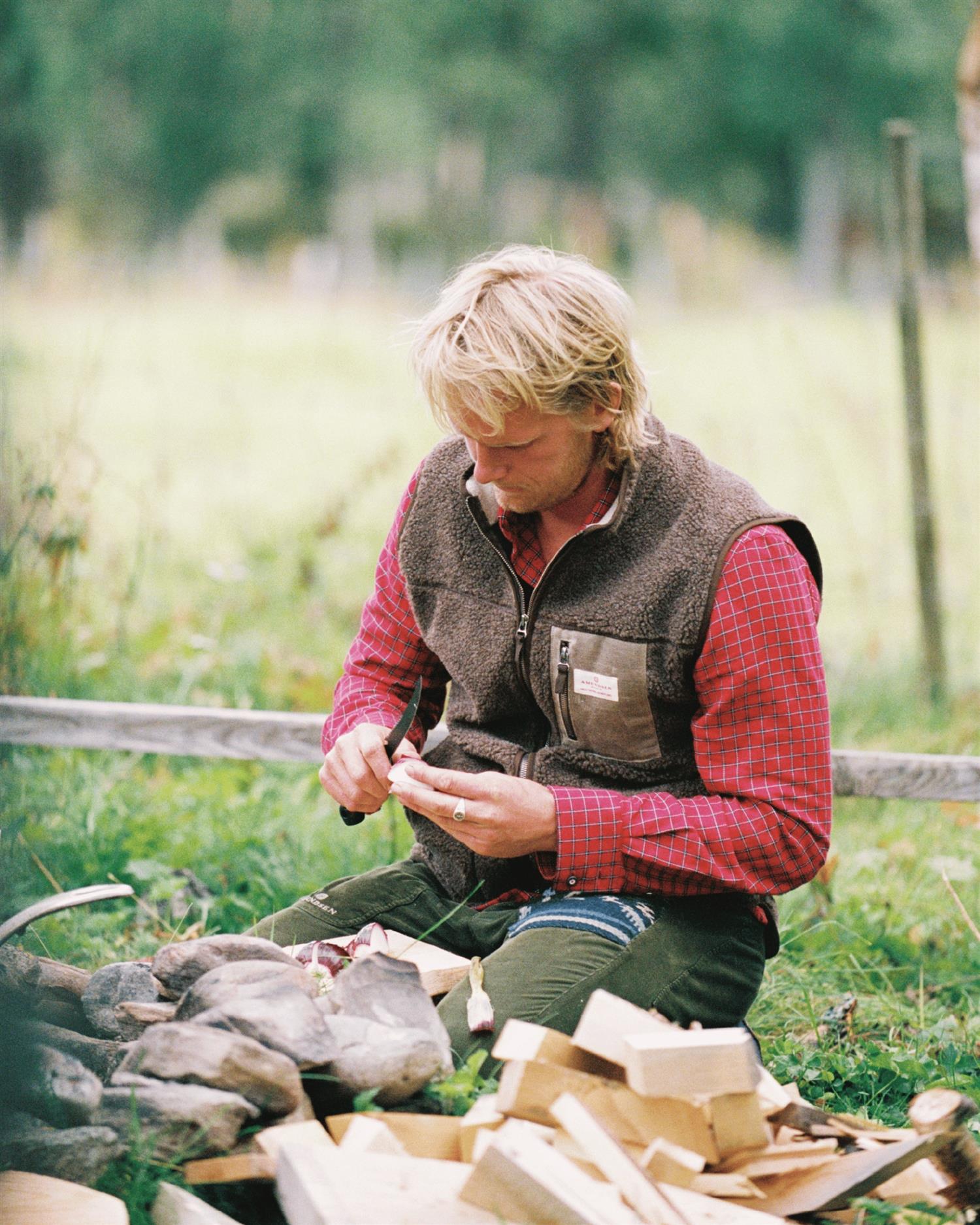 Amundsen Heroes Wool Fleece Vest Mens Vest Beige