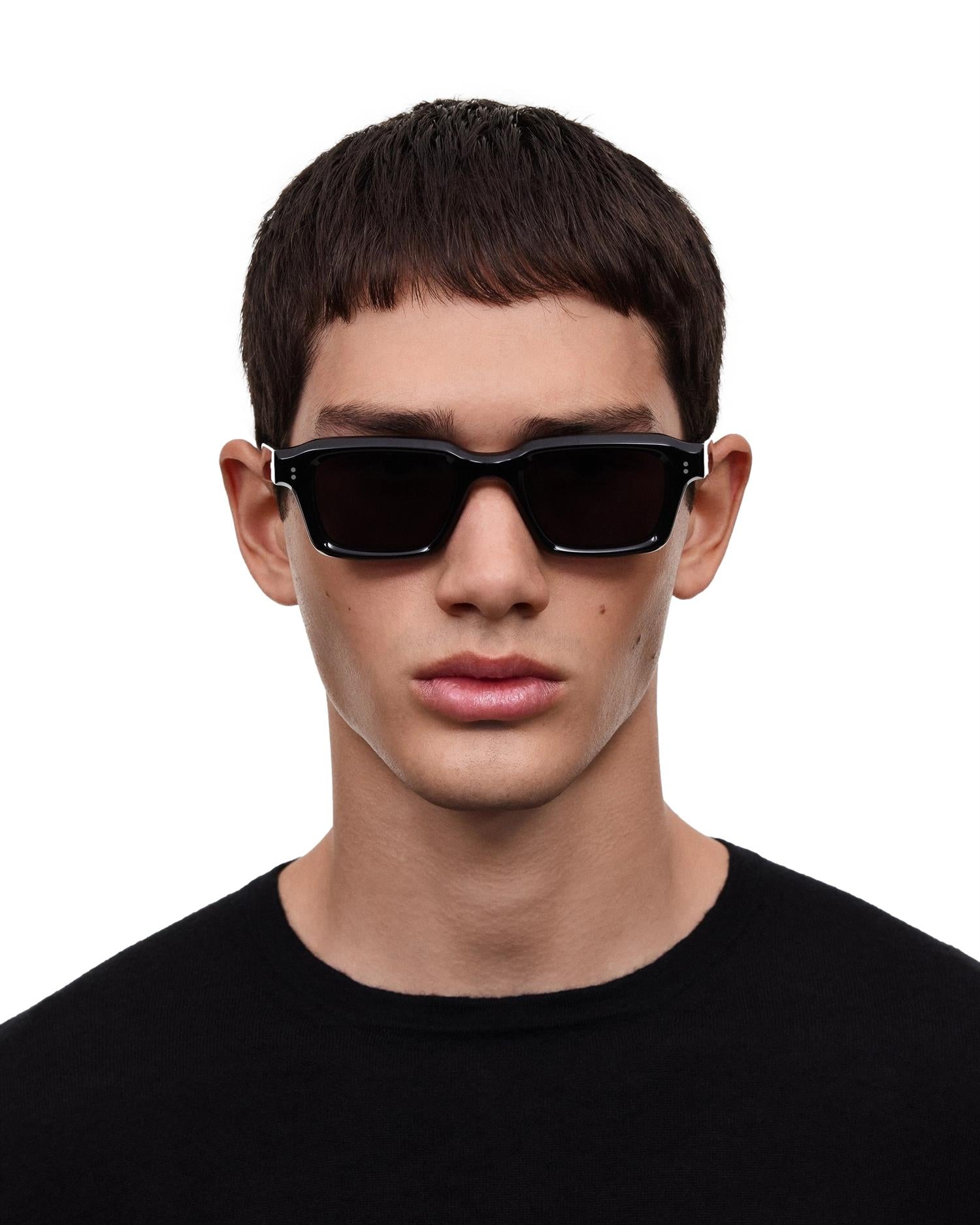 Chimi Eyewear 03 Photochromic Black Solbriller Sort - modostore.no