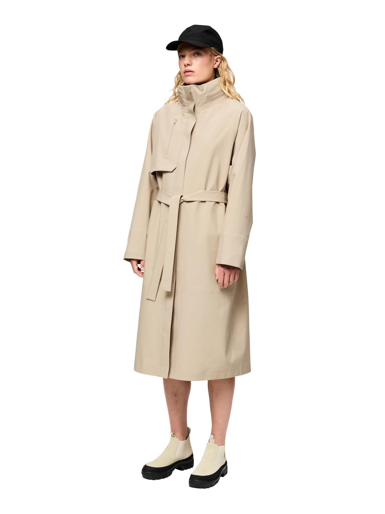 Blæst Vik Coat Jakke Beige - modostore.no