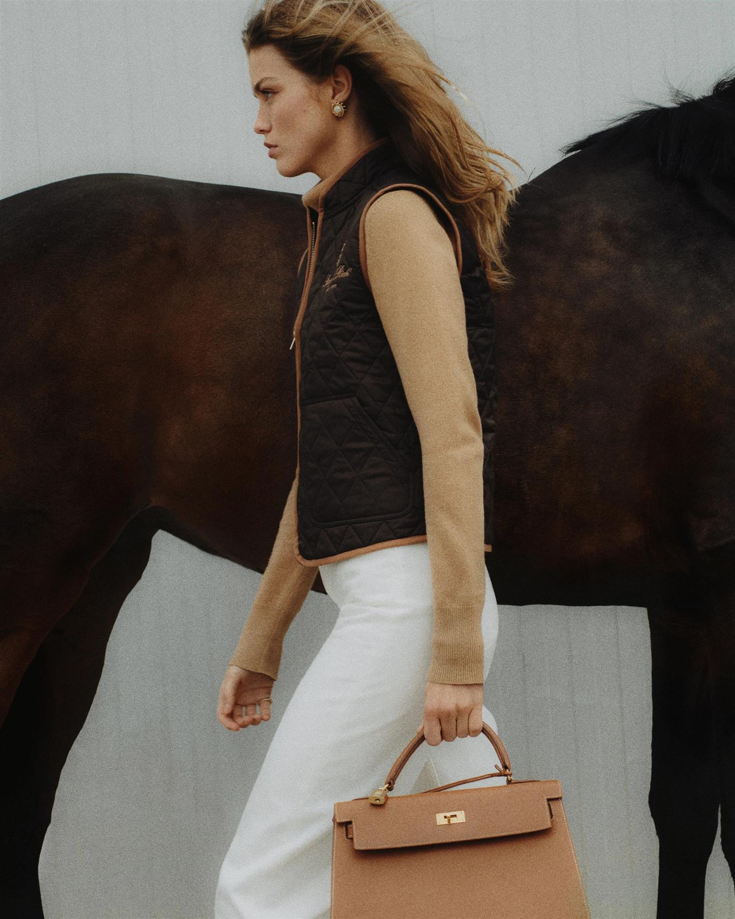 Sporty & Rich Venedom quilted riding vest Vest Brun - modostore.no