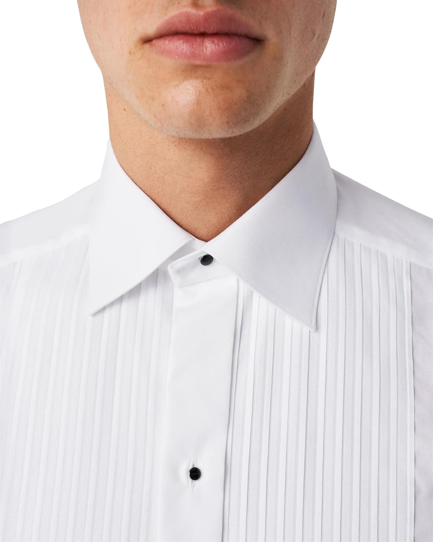 Eton hvit plissé smoking skjorte med klassisk krage og mansjetter, elegant herreskjorte i bomull.