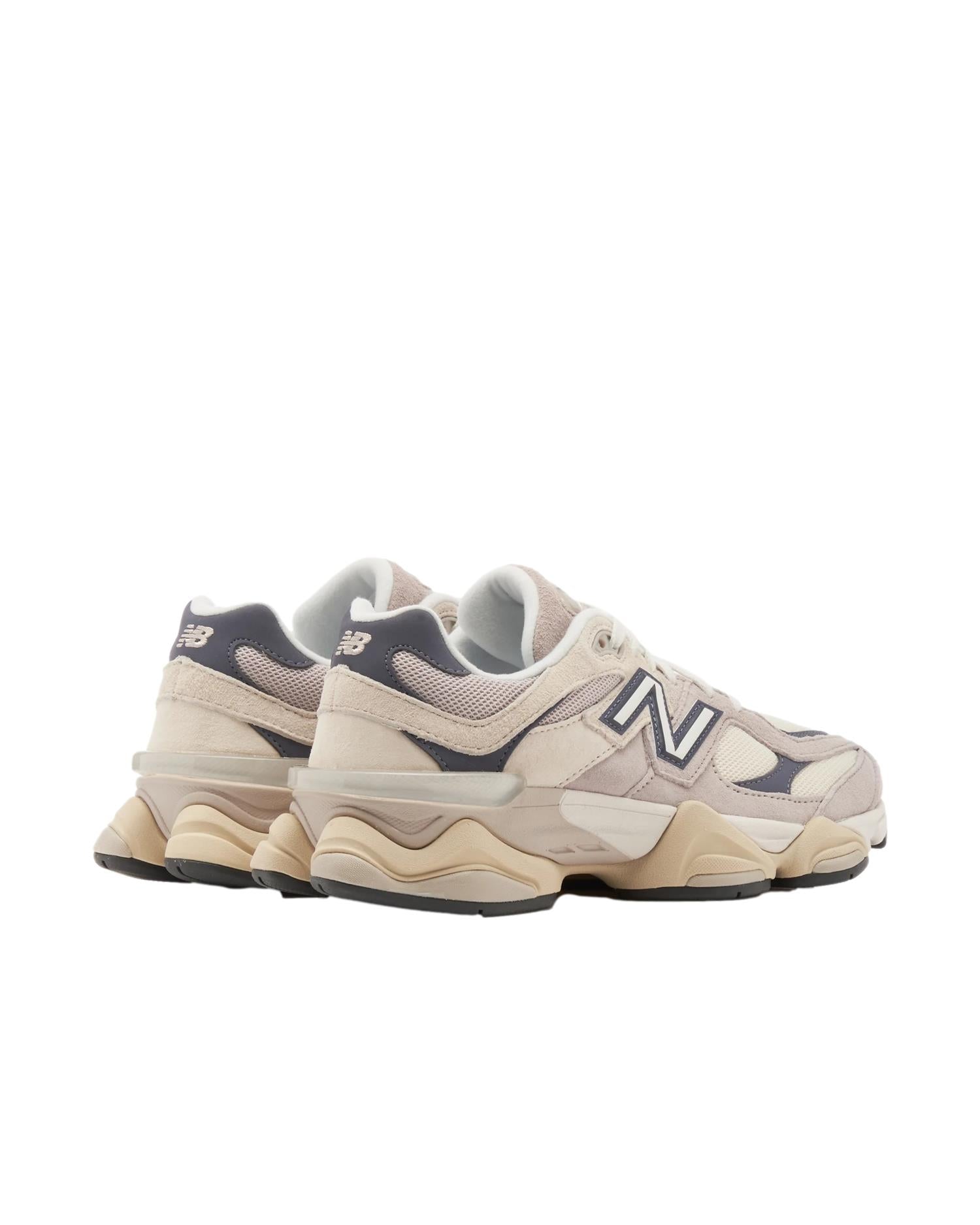 New Balance U 9060 EEB Sko Brun/Beige - modostore.no