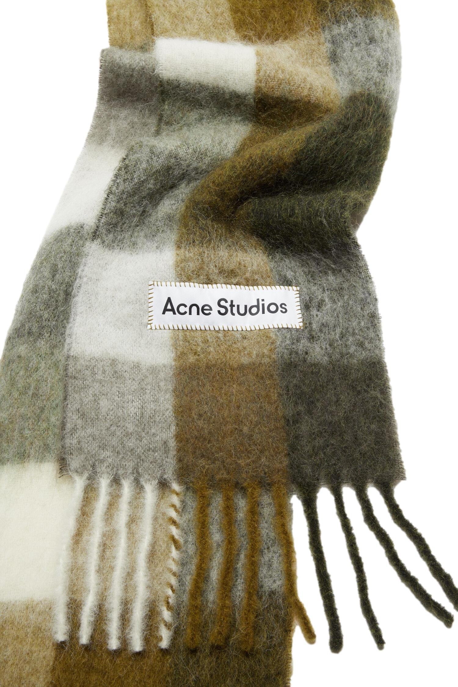 Acne Mohair Checked Scarf Skjerf Ruter - modostore.no