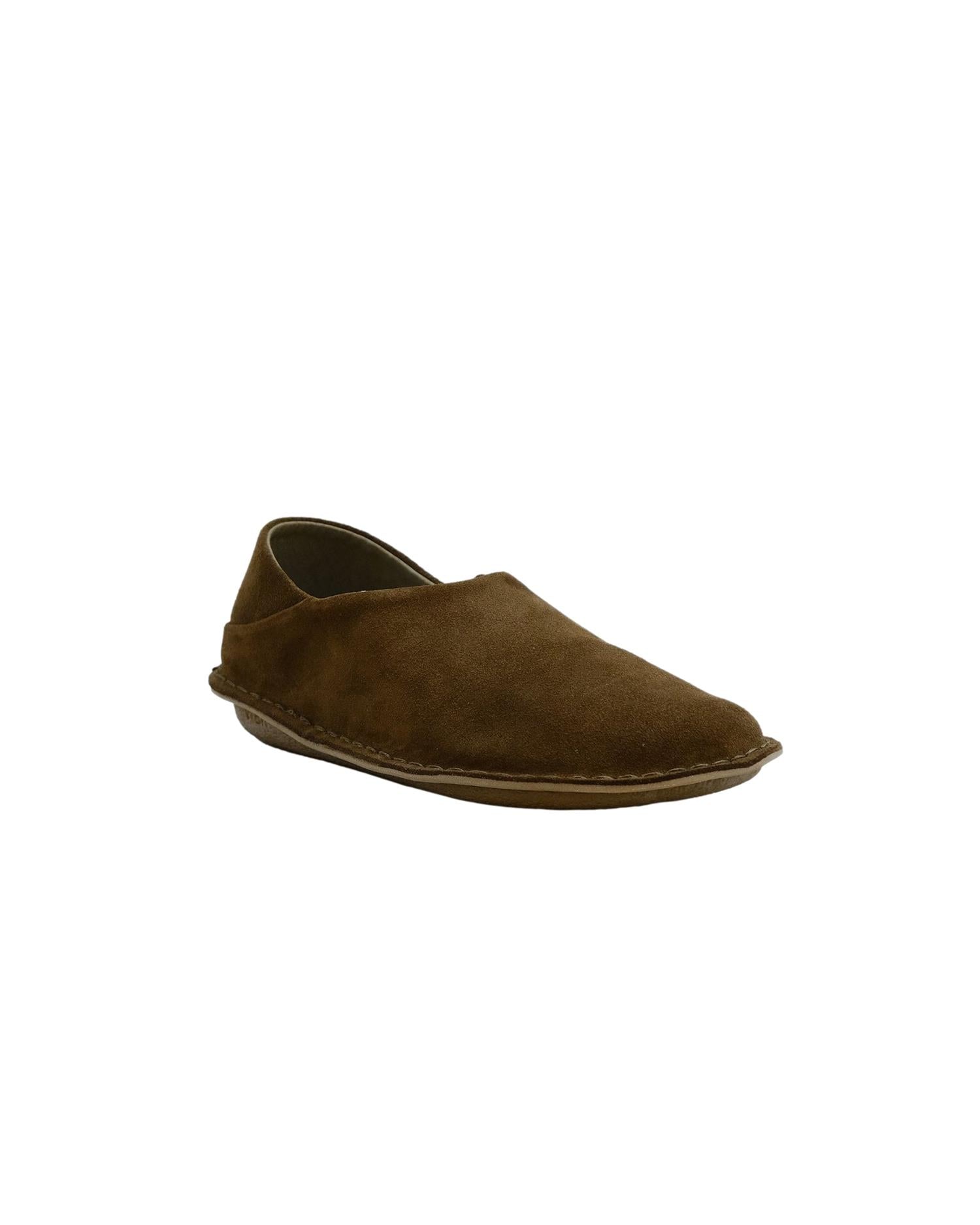 VIBAe Zuma Bio Suede Bosco Khaki sko i khaki farge med myk skinnkvalitet og stilren design.