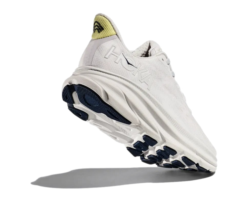 HOKA W Clifton 9 Sko Hvit Og Mørkeblå - modostore.no