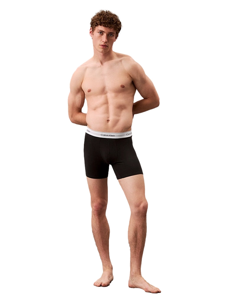 Calvin Klein Underwear ikon boxer briefs 3-pack, svarte boxershorts i bomull med elastisk midje, for komfort og stil.