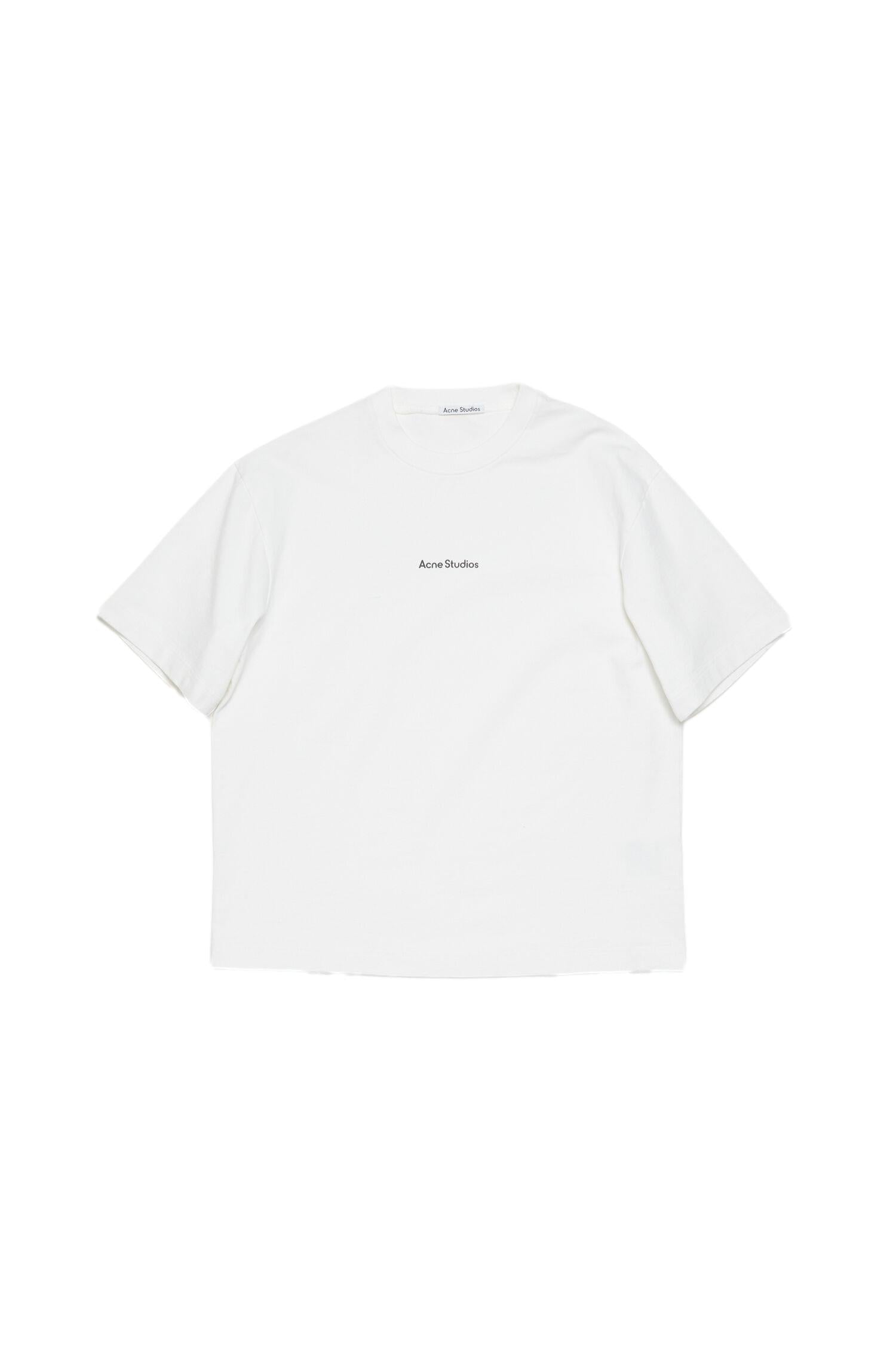 Acne New Logo Tee T-shirt Melkehvit - modostore.no