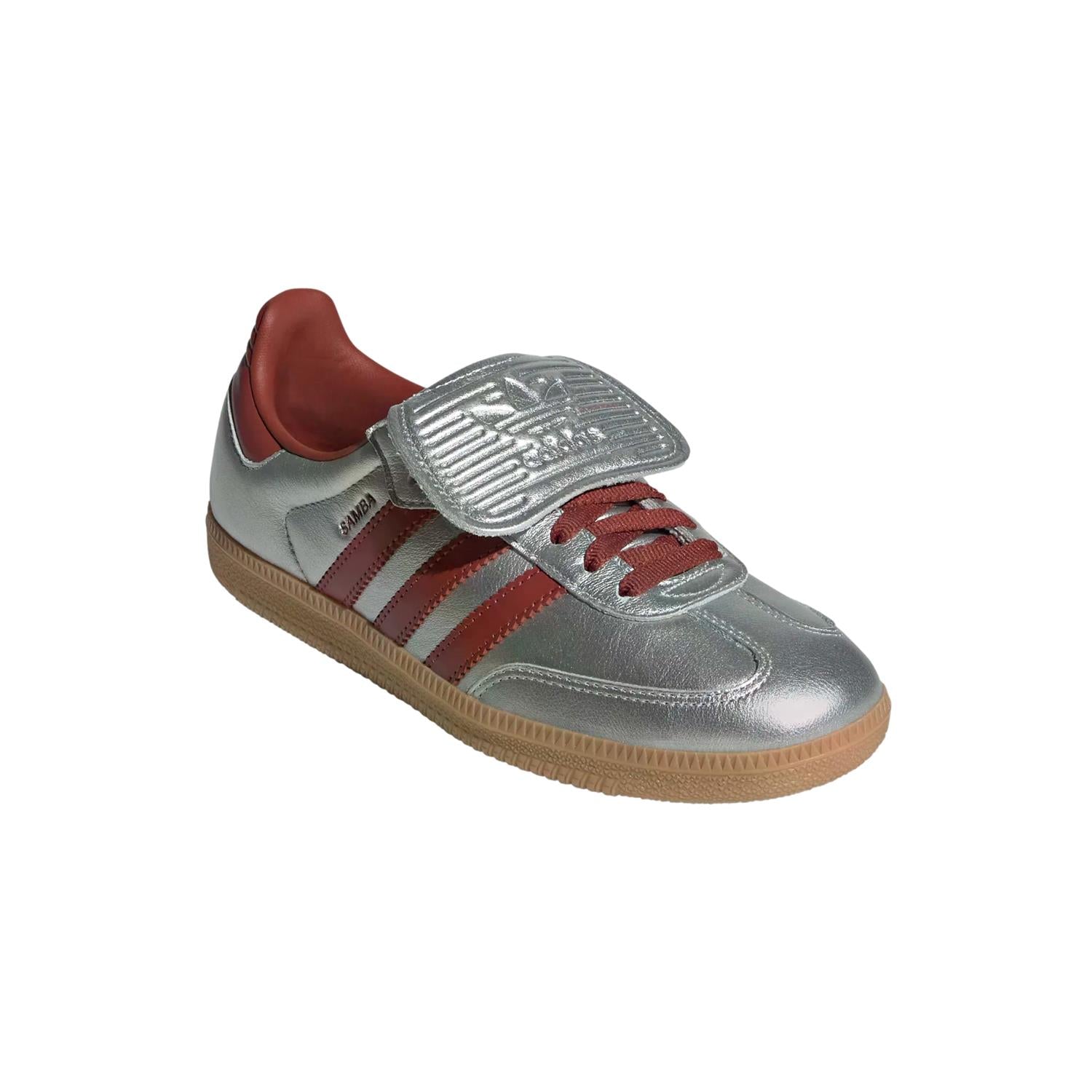 Adidas Samba LT W JH5707 sko i sølv og rød, unisex sportssko med glanset overflate og komfortabel design.