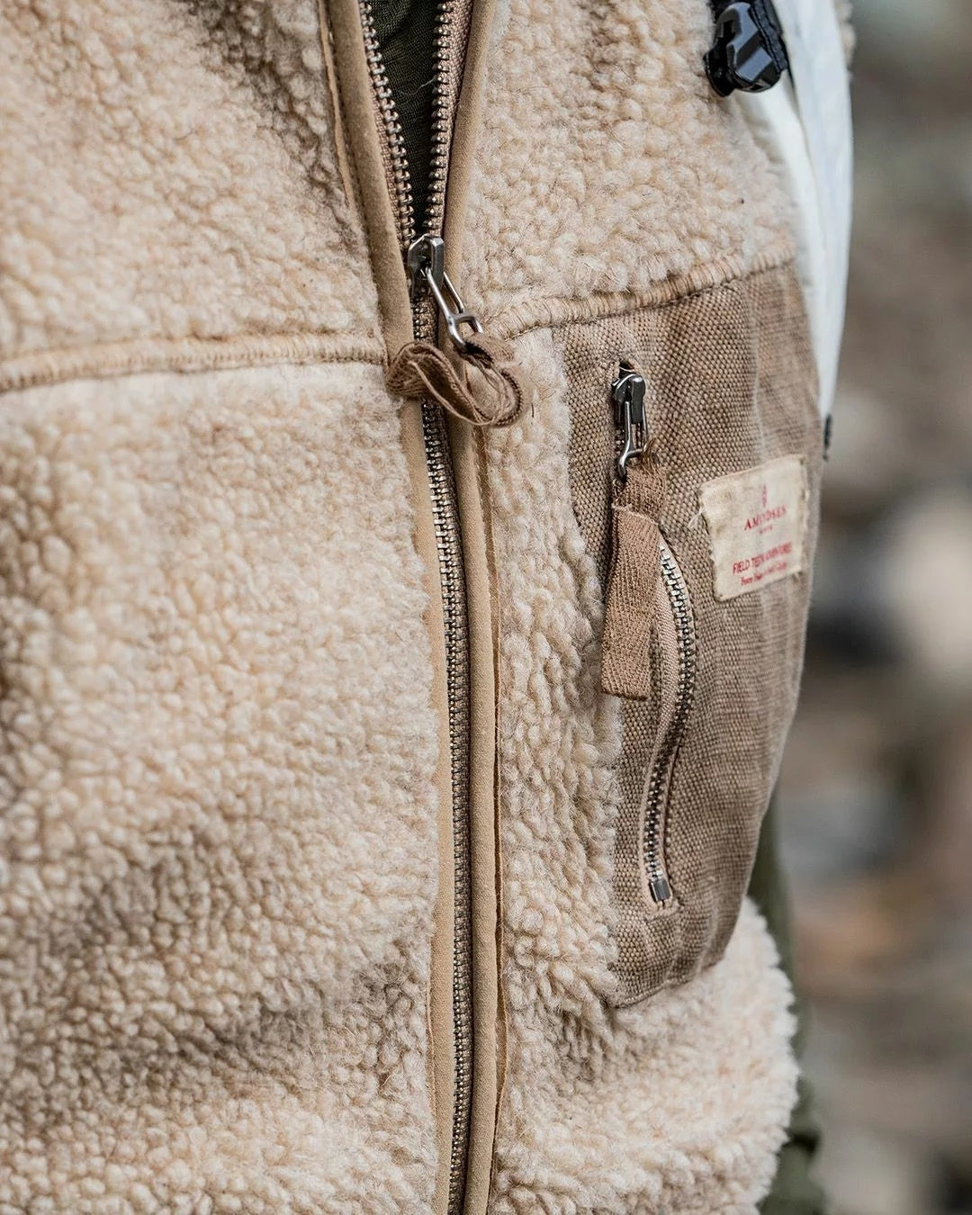 Amundsen Heroes Wool Fleece Vest Mens Vest Beige - modostore.no