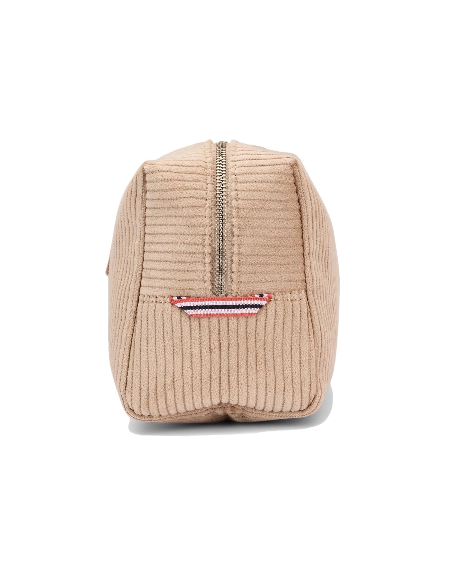 Amundsen Wash Bag Corduroy Toalettmappe Beige - modostore.no