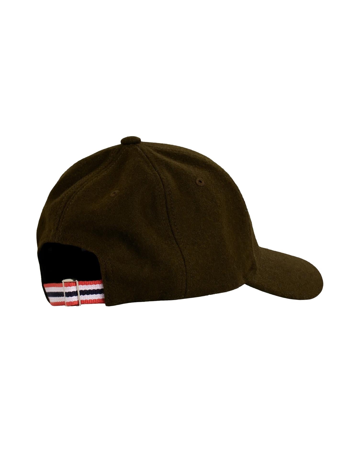 Grønn ullkaps fra Amundsen, myk og varm caps med klassisk design, perfekt for kalde dager.