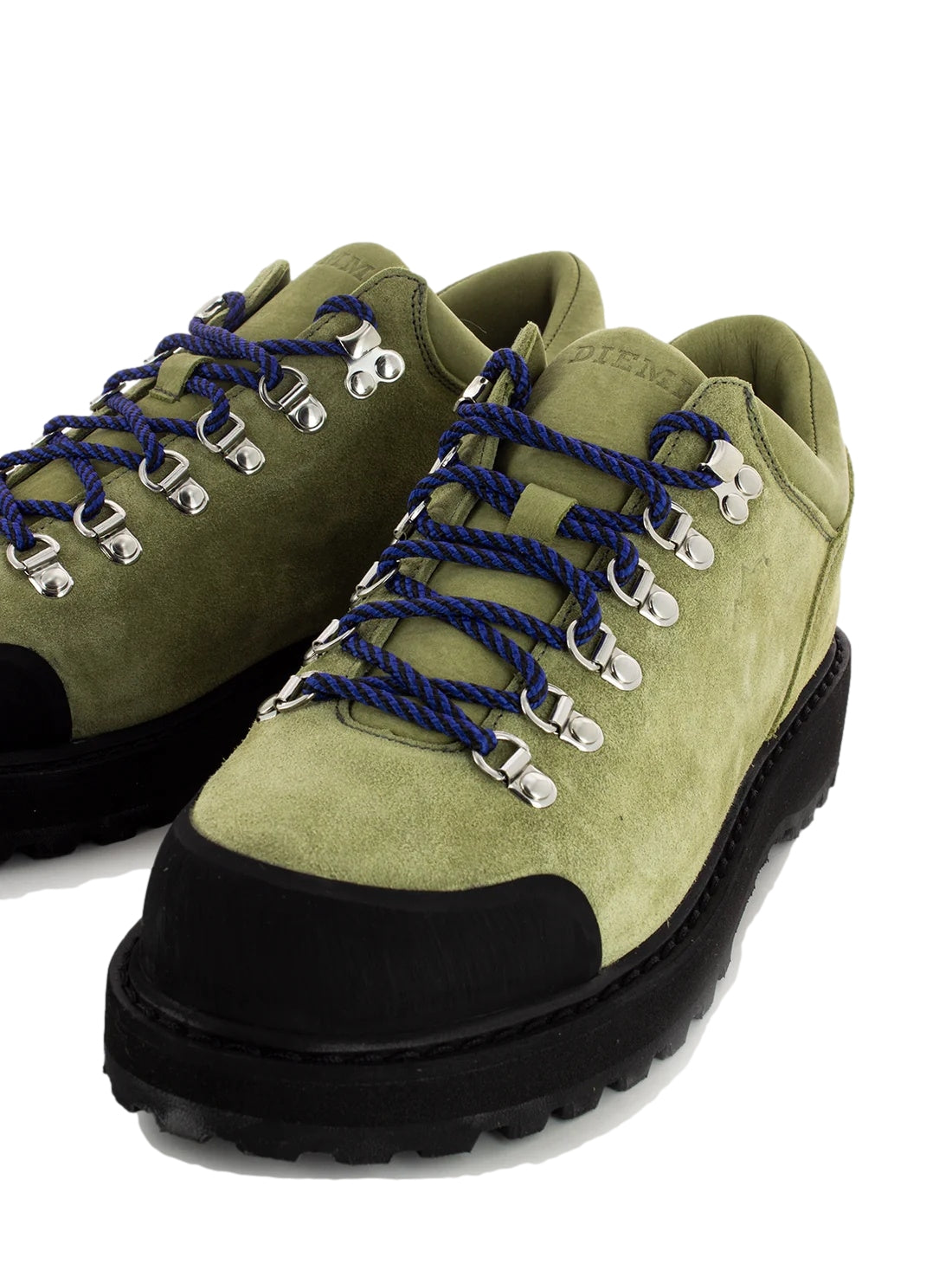 Diemme Cornaro sko i mosegrønn, elegante og komfortable sneakers laget av kvalitetsmaterialer, vist på bildet.