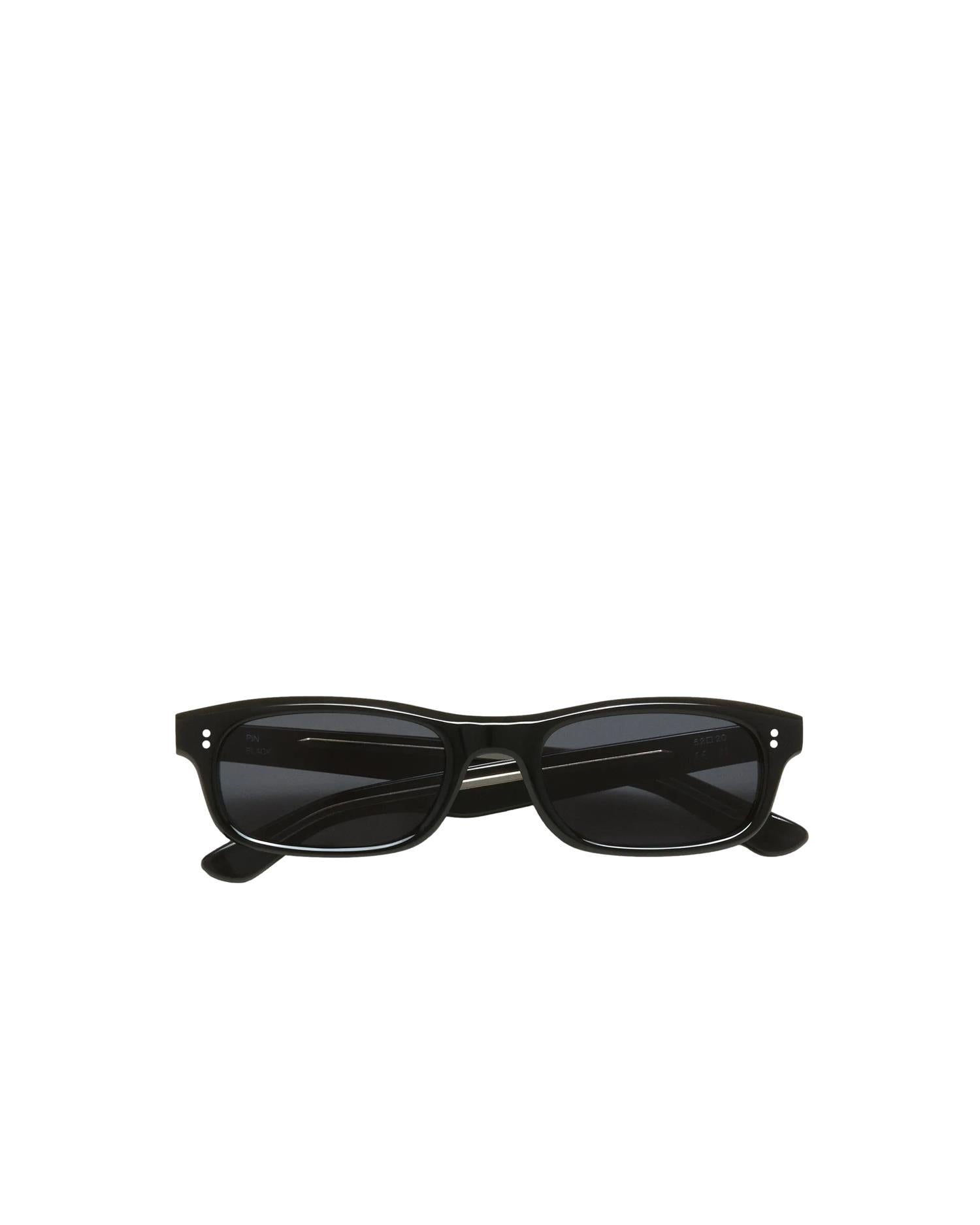 Chimi Eyewear Pin Solbriller Sort - modostore.no