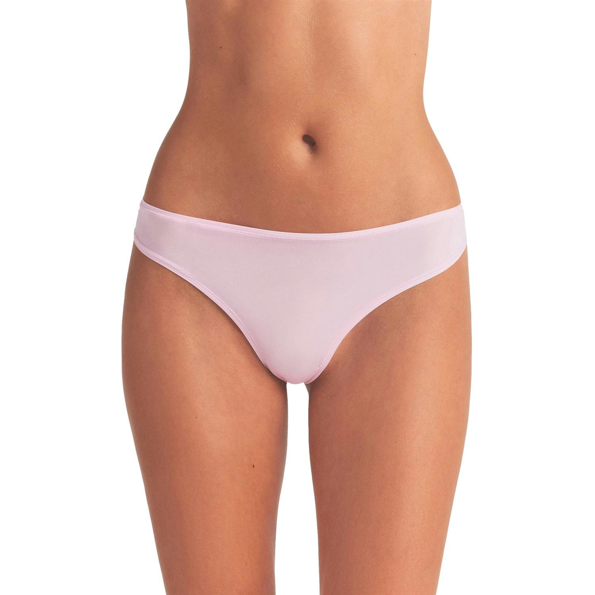 SKIMS Fits Everybody thong i lyserosa Cherry Blossom, sett forfra