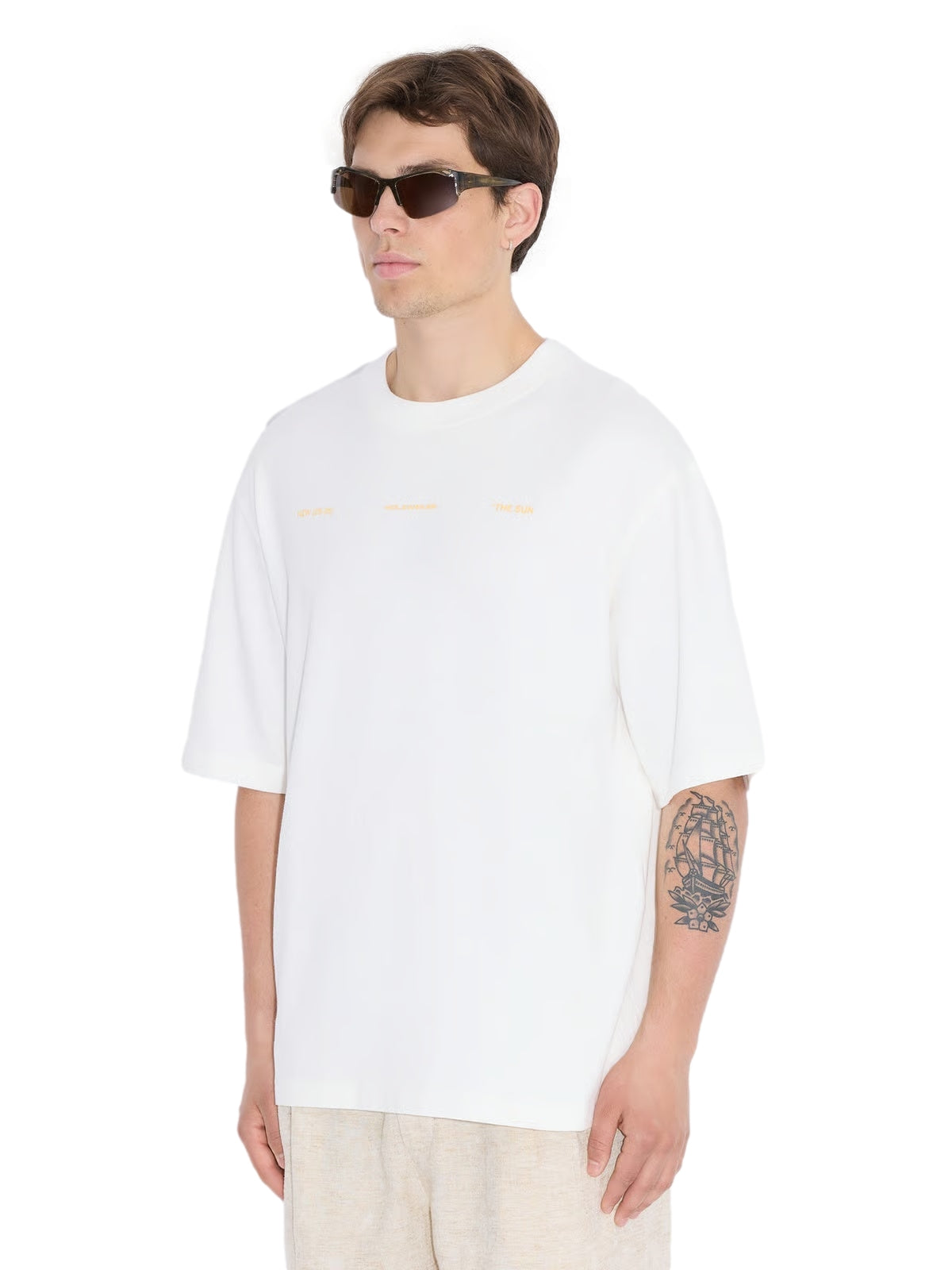 Holzweiler Ranger National Tee T-shirt Hvit Og Gul - modostore.no