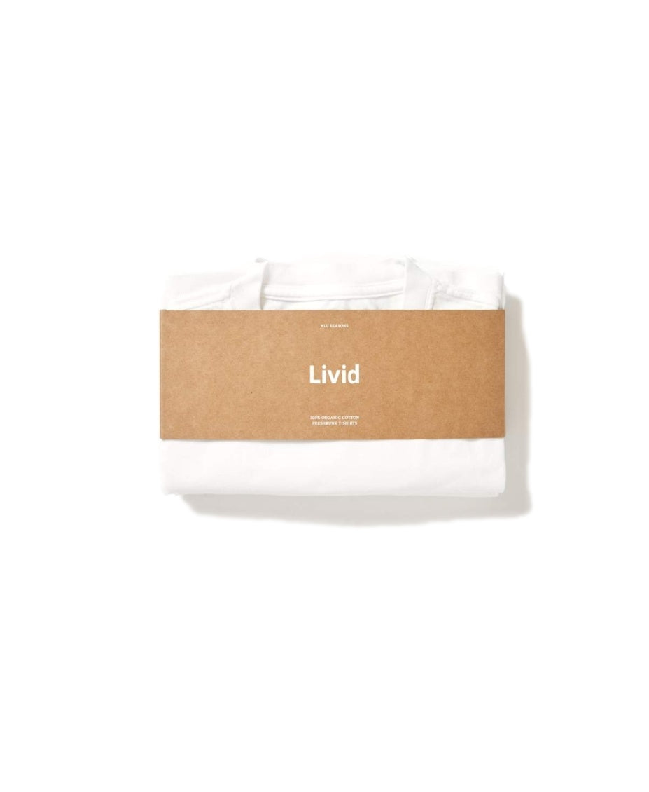 Hvite Livid Richmond to-paknings T-skjorter med komfortabel passform og enkel design, vist på en flat lay.