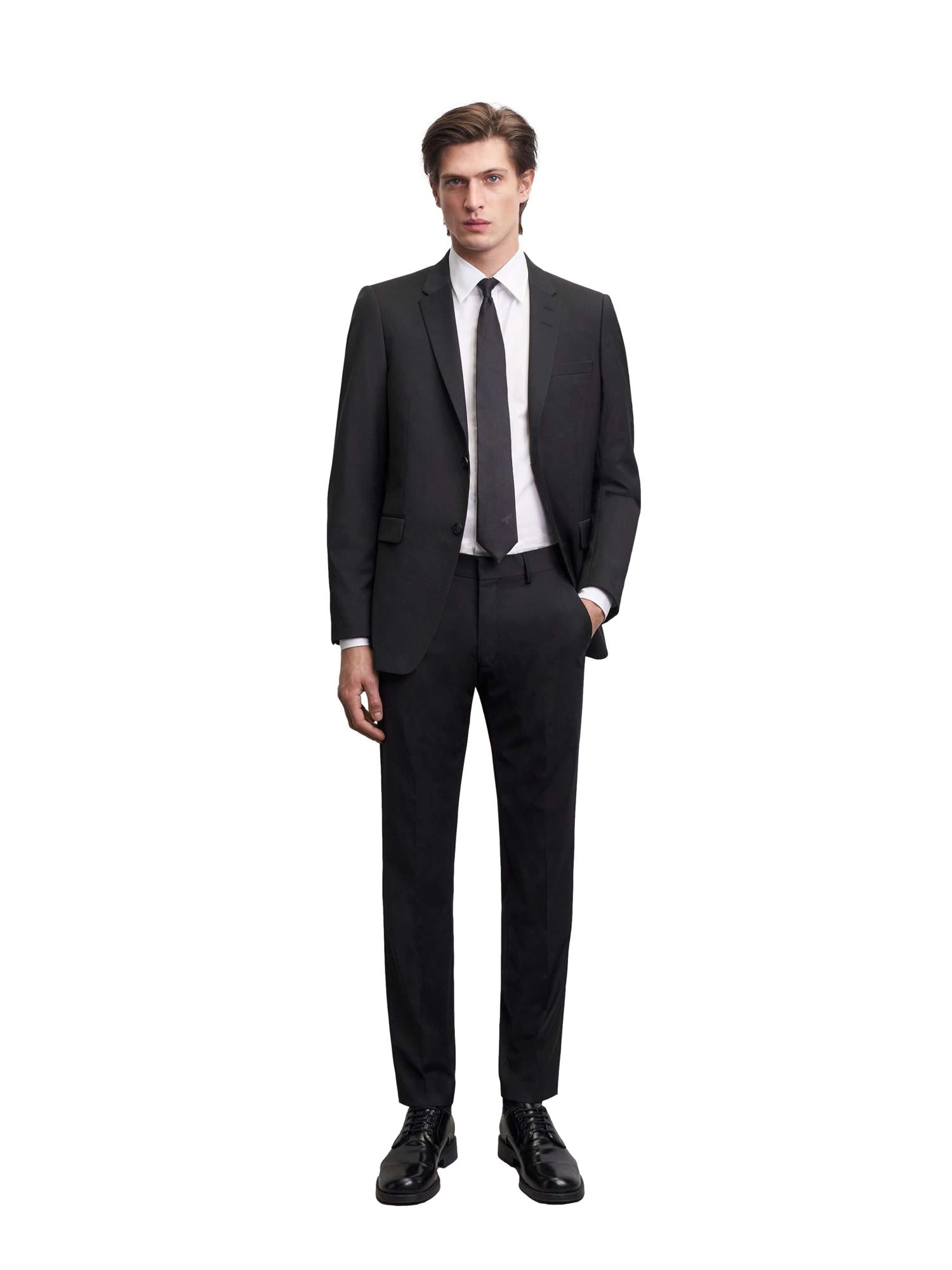 Sort dressbukse fra Tiger of Sweden Tenutas Travel, elegant og behagelig med rett passform og klassisk design.