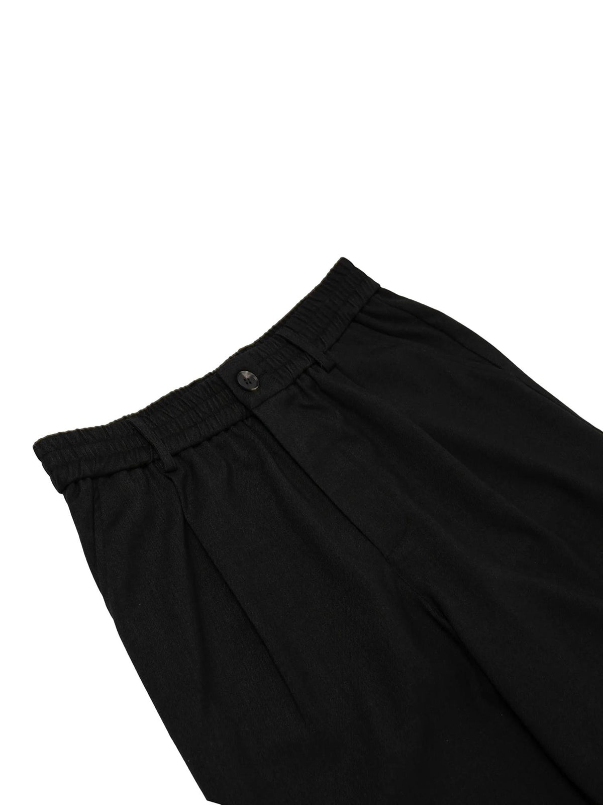 Sort Libertine Libertine Agency bukse i myk stoff med rette ben og mid Rise, vist på modell.