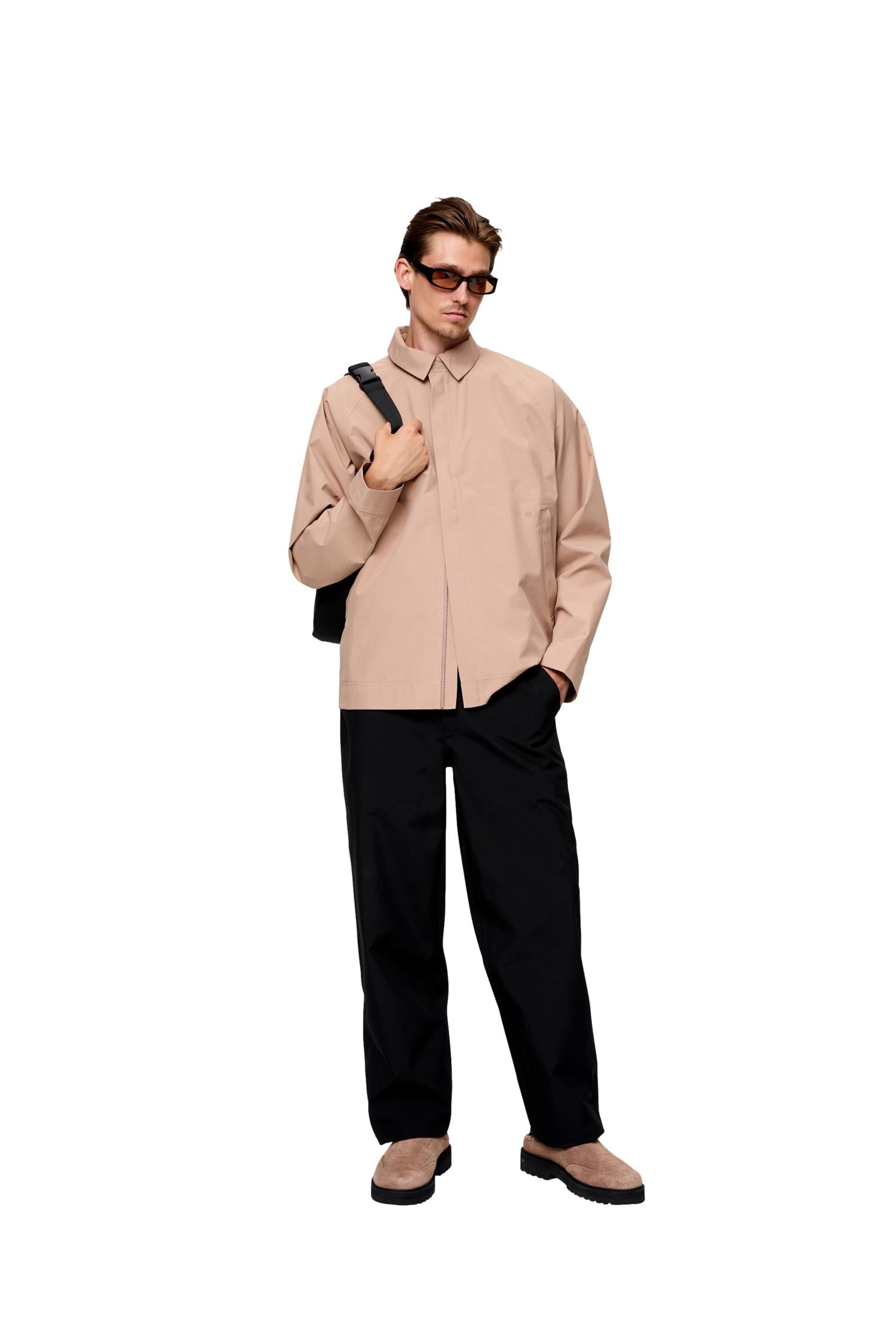 Blæst Malakoff Sling Bag Veske Sort - modostore.no