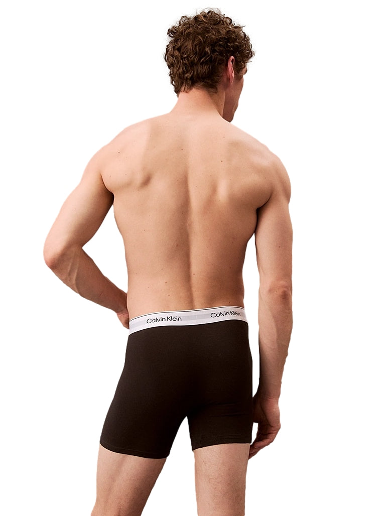 Sort Calvin Klein Underwear ikon boxer briefs i 3-pak, komfortable og elastiske boxershorts for menn.