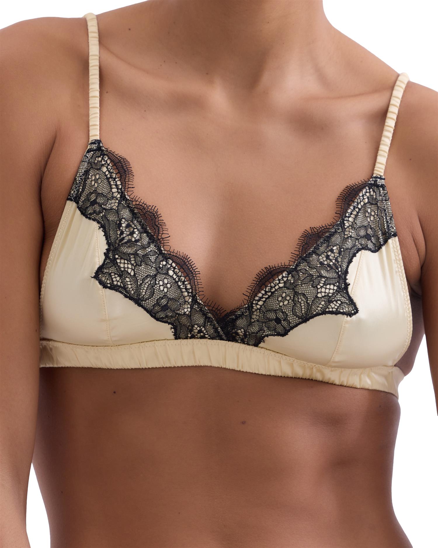 ROTATE Love Stories Lace Trim Bralette Undertøy Pastellgul - modostore.no