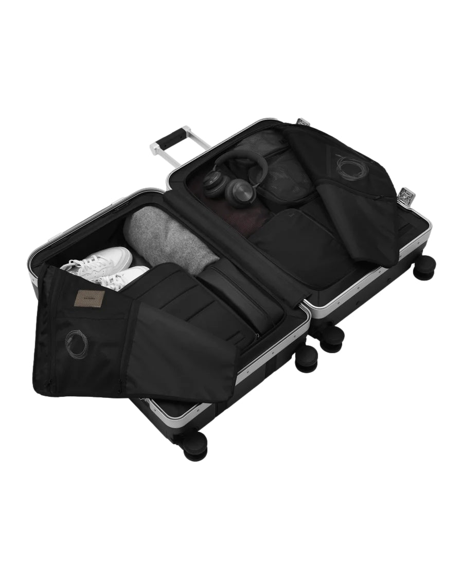 Db Ramverk Pro Check-In Luggage Large Trillebag Sølv / Sort - modostore.no